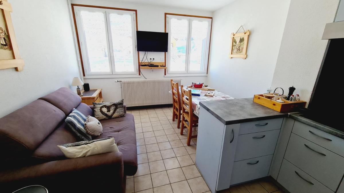 Photo 47
