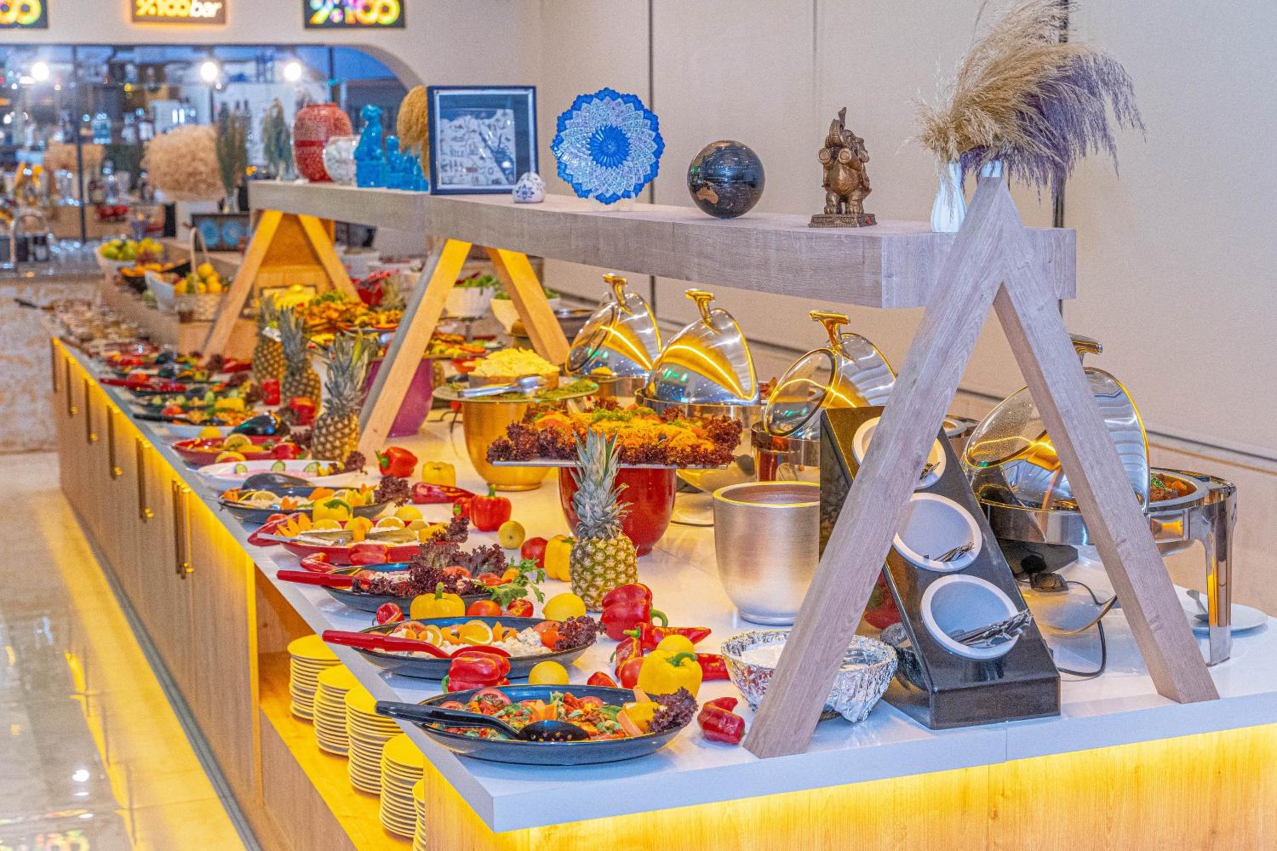 Far Life Hotel - Image 146