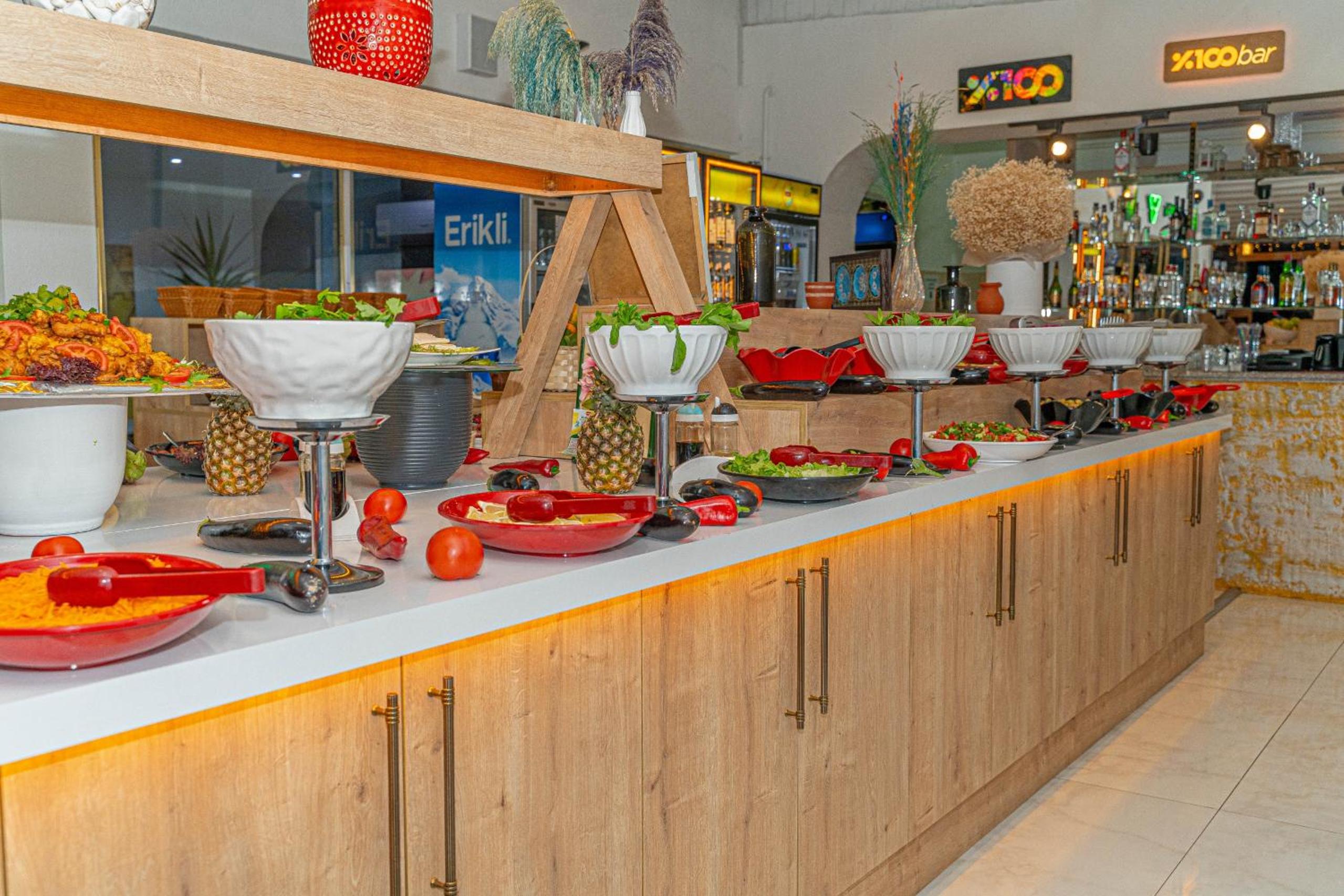 Far Life Hotel - Image 178