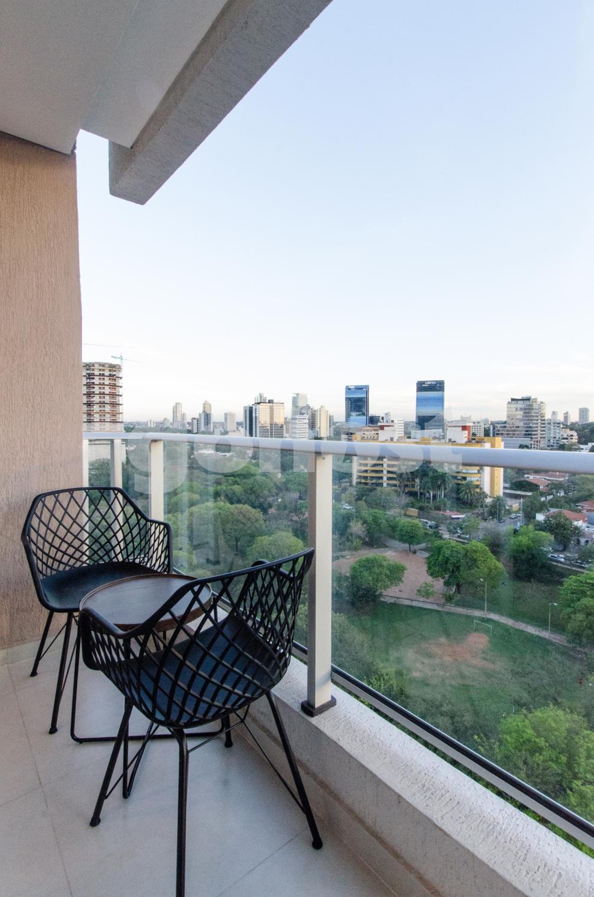 Brand new apartment in an unbeatable area view 5