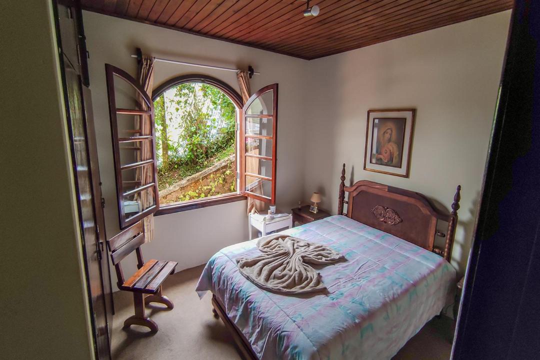 Casa com lareira e Wi Fi em Campos do Jordao SP