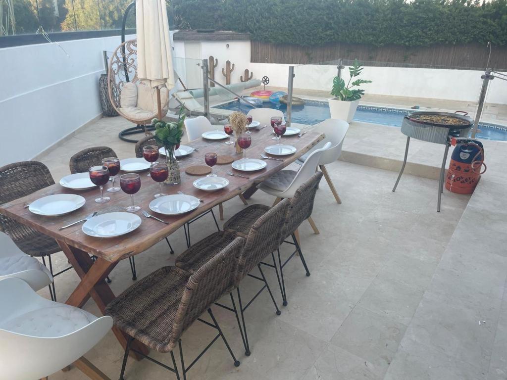 Private Luxurious Villa Walking Distance to Puerto Banus
