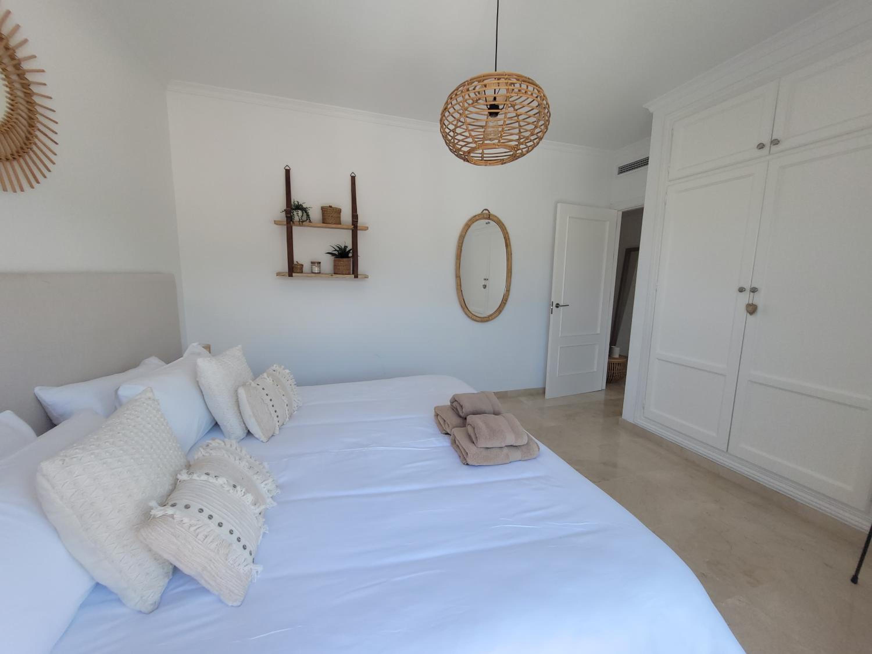 Private Luxurious Villa Walking Distance to Puerto Banus