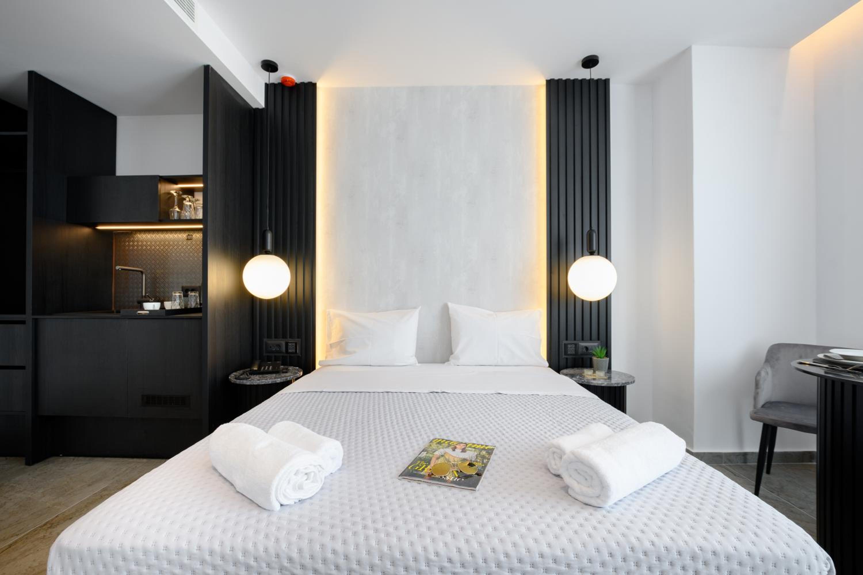 EcoHeaven Suites