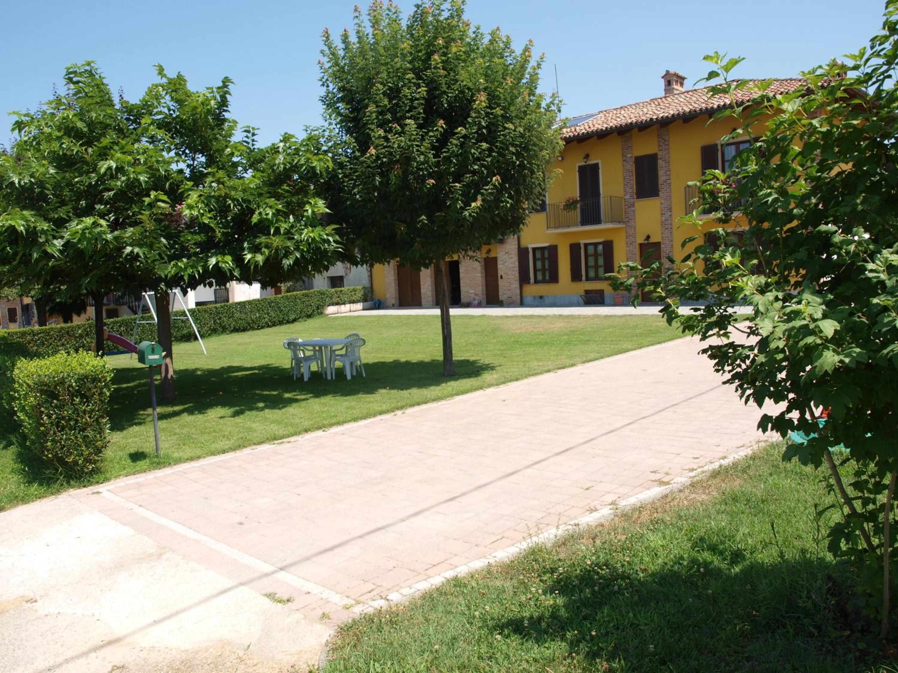 Photo 25