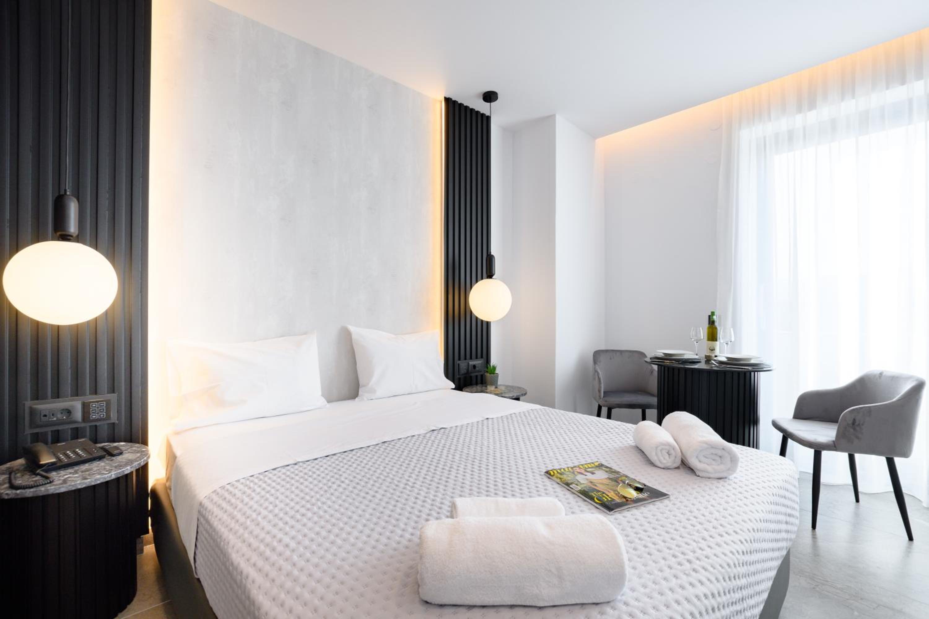 EcoHeaven Suites