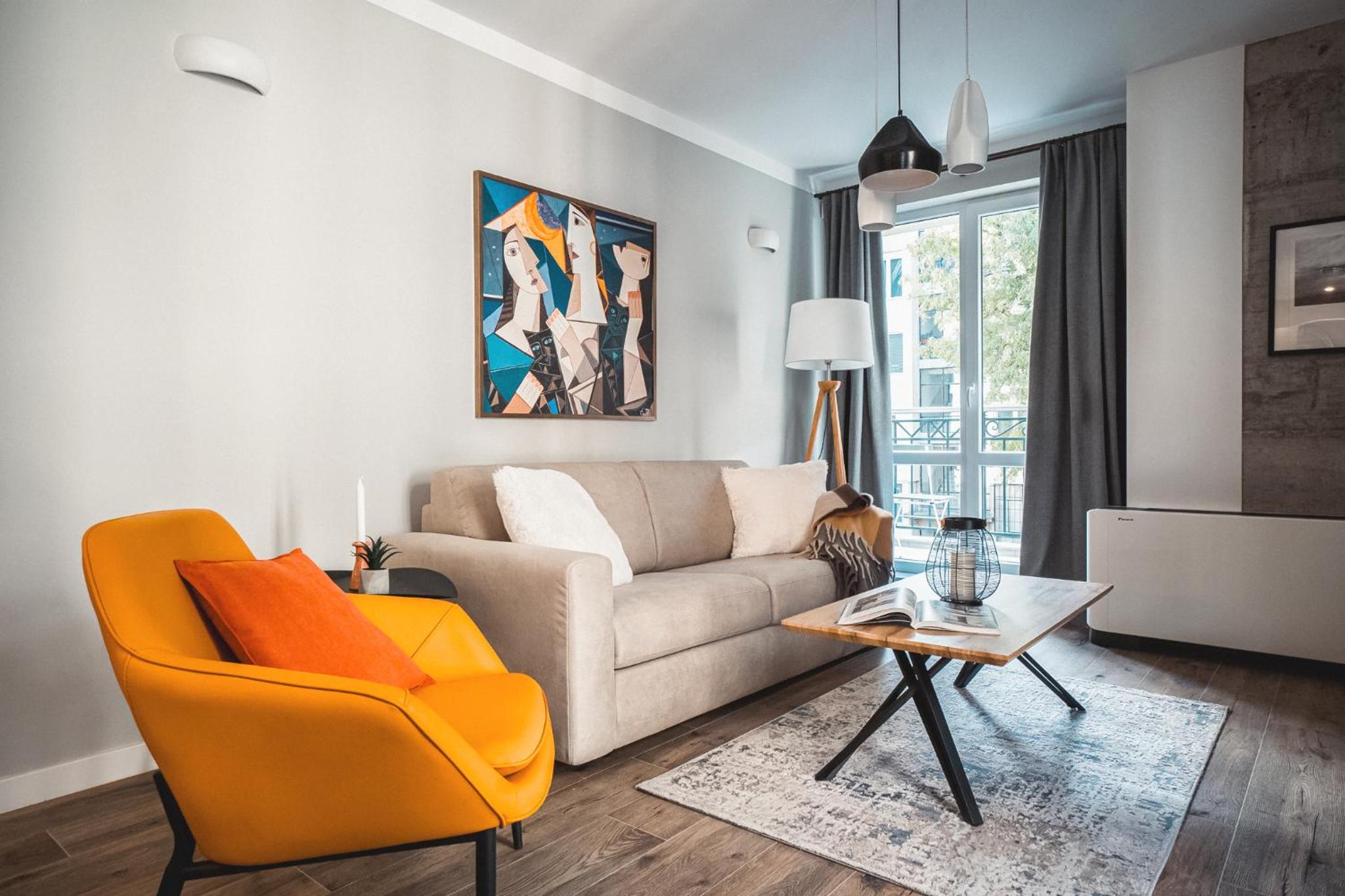 8th Hill Apartments