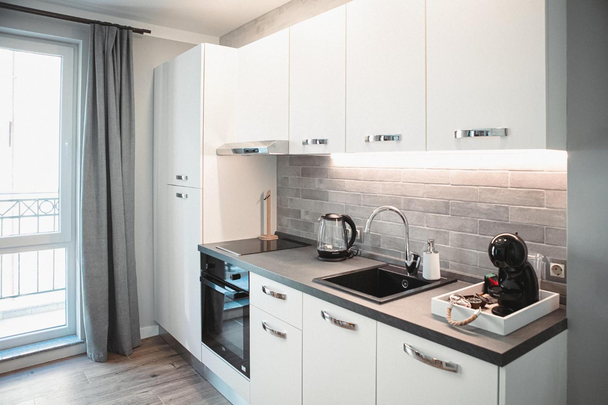 8th Hill Apartments