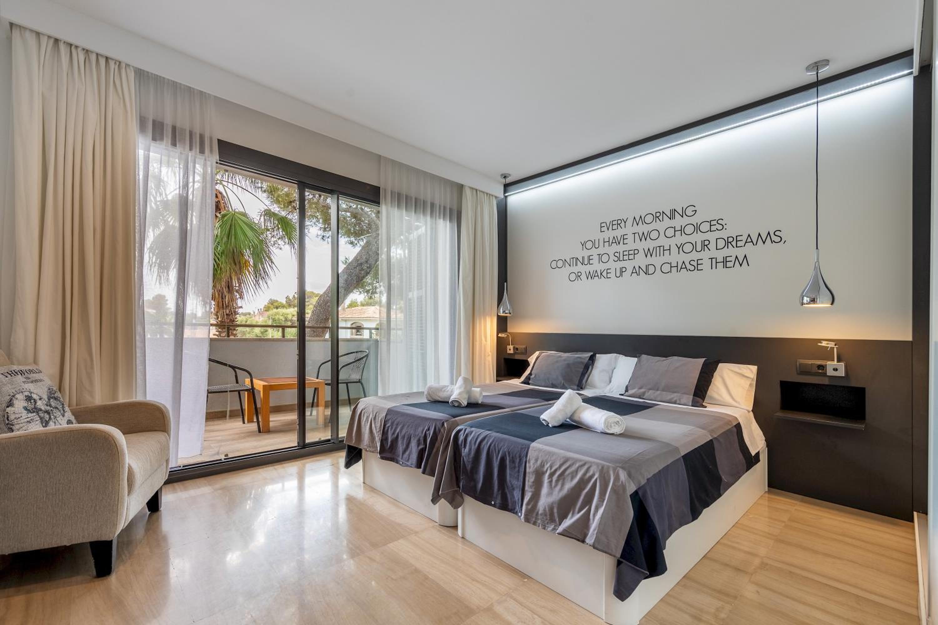 Villa Diagonal view 5