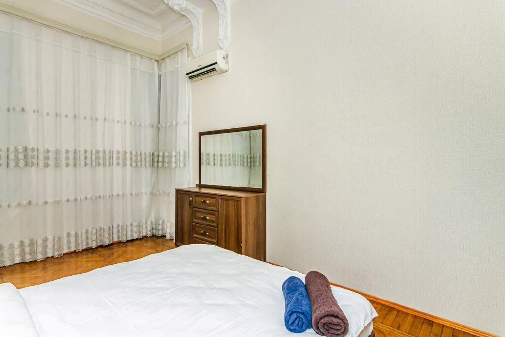 Fsincan House Centre 3 room