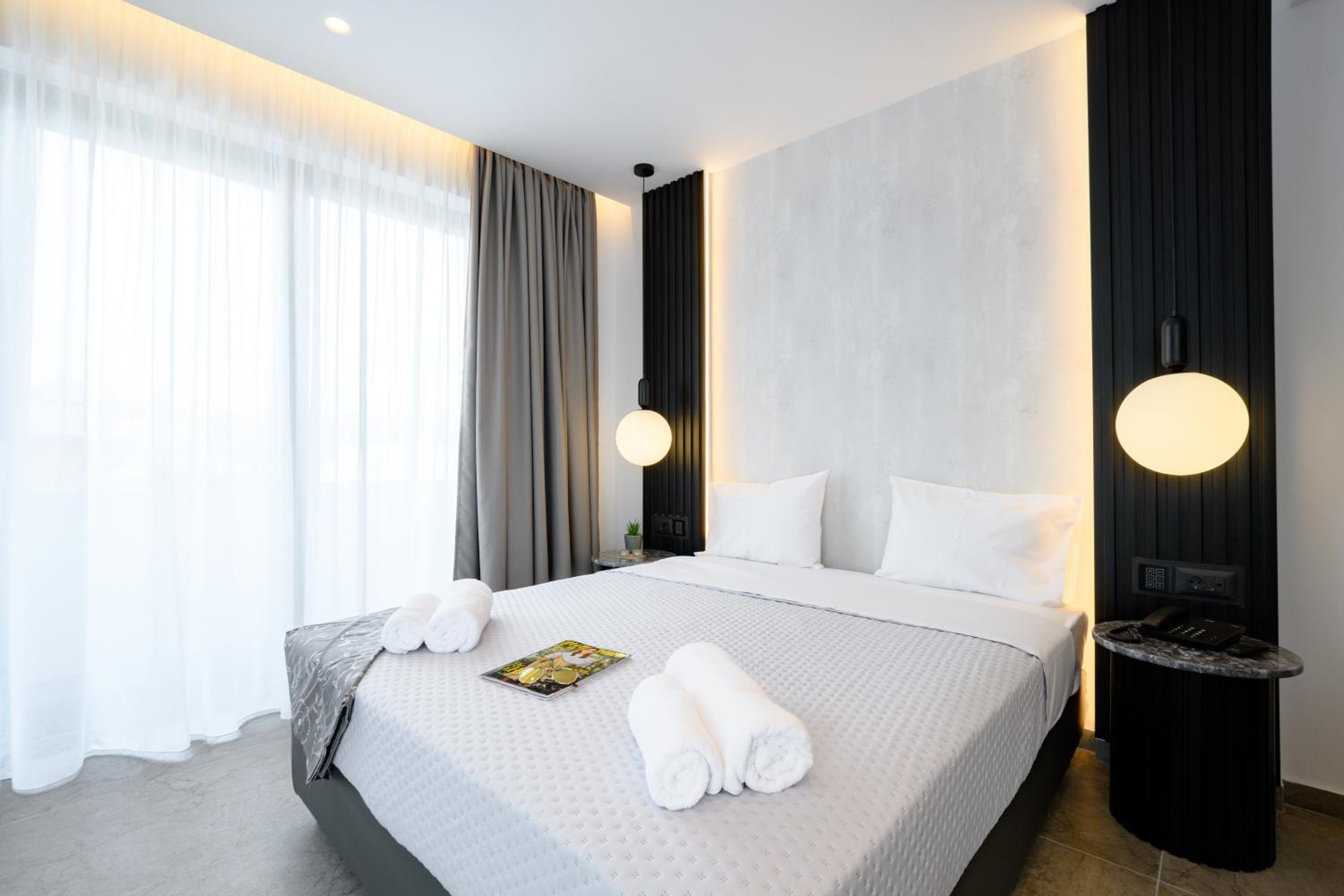 EcoHeaven Suites