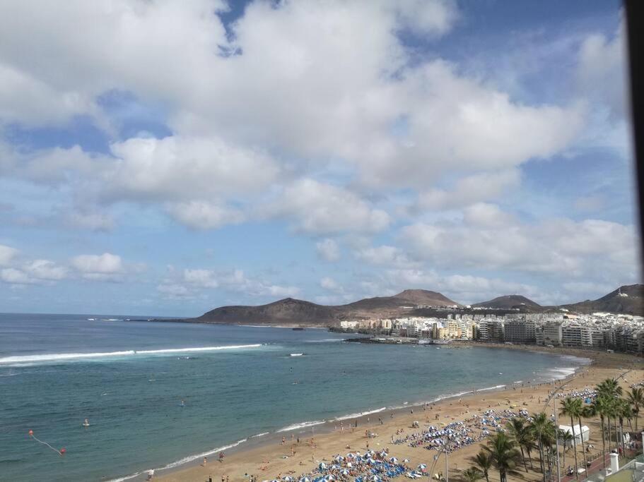 Sea and City View Apartment - Las Canteras view 4