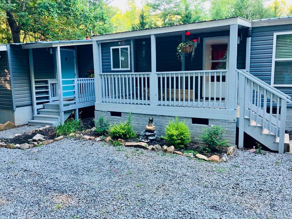 Serene & Cozy Stay near Lake Norman view 2