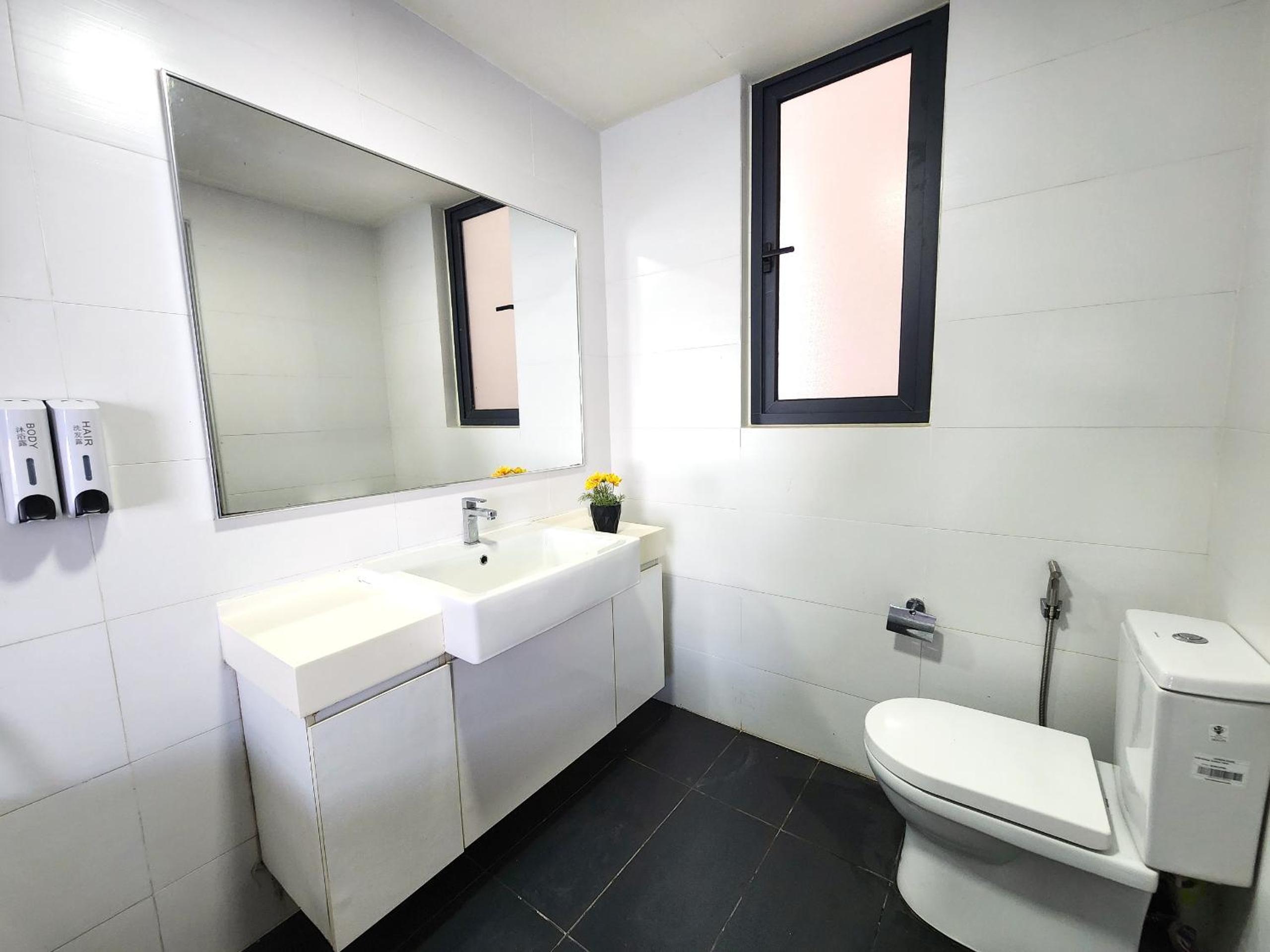 Cozy Loft Suite 2BR near JB CIQ 7Pax