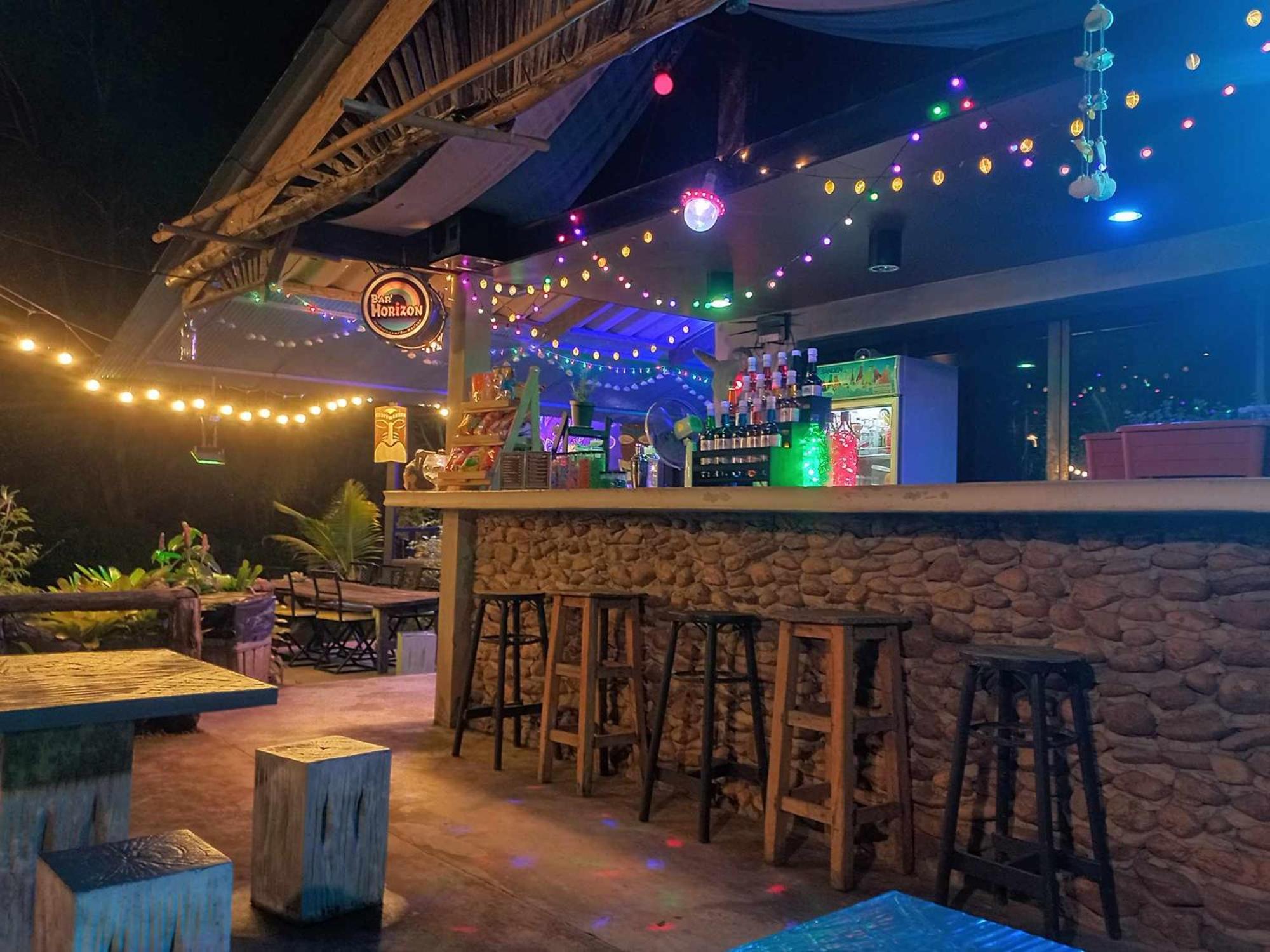 Bar Horizon Hostel