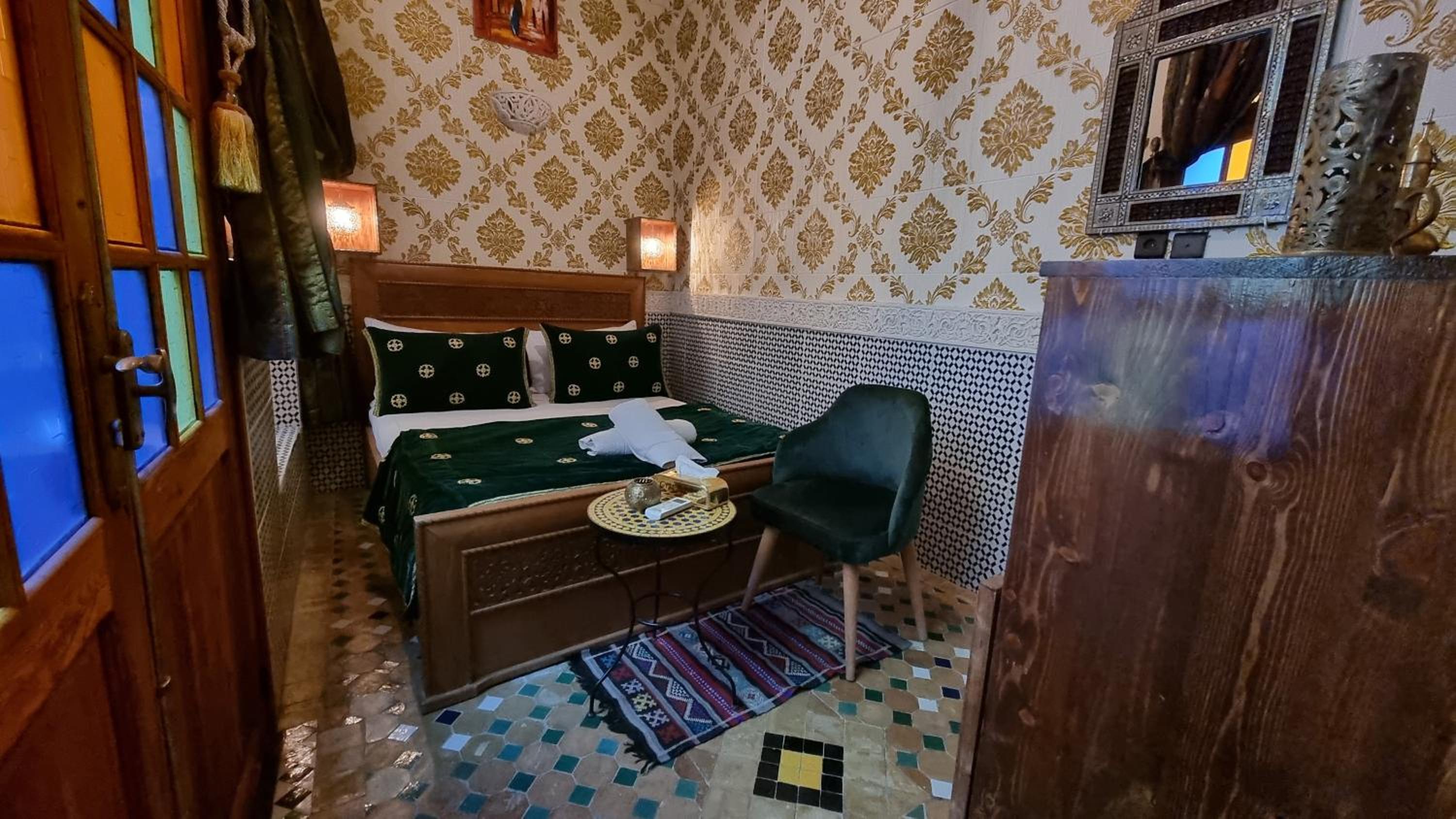 hotel room
