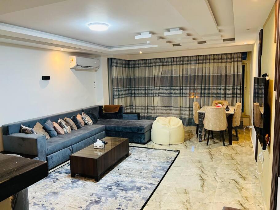 Amazing Apartment Overlooking CityStars
