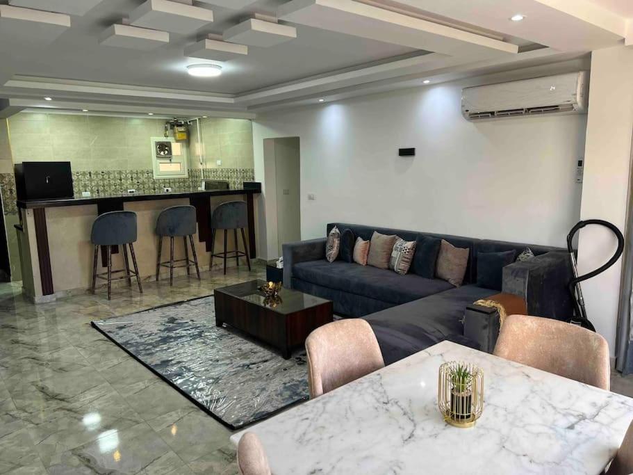 Amazing Apartment Overlooking CityStars