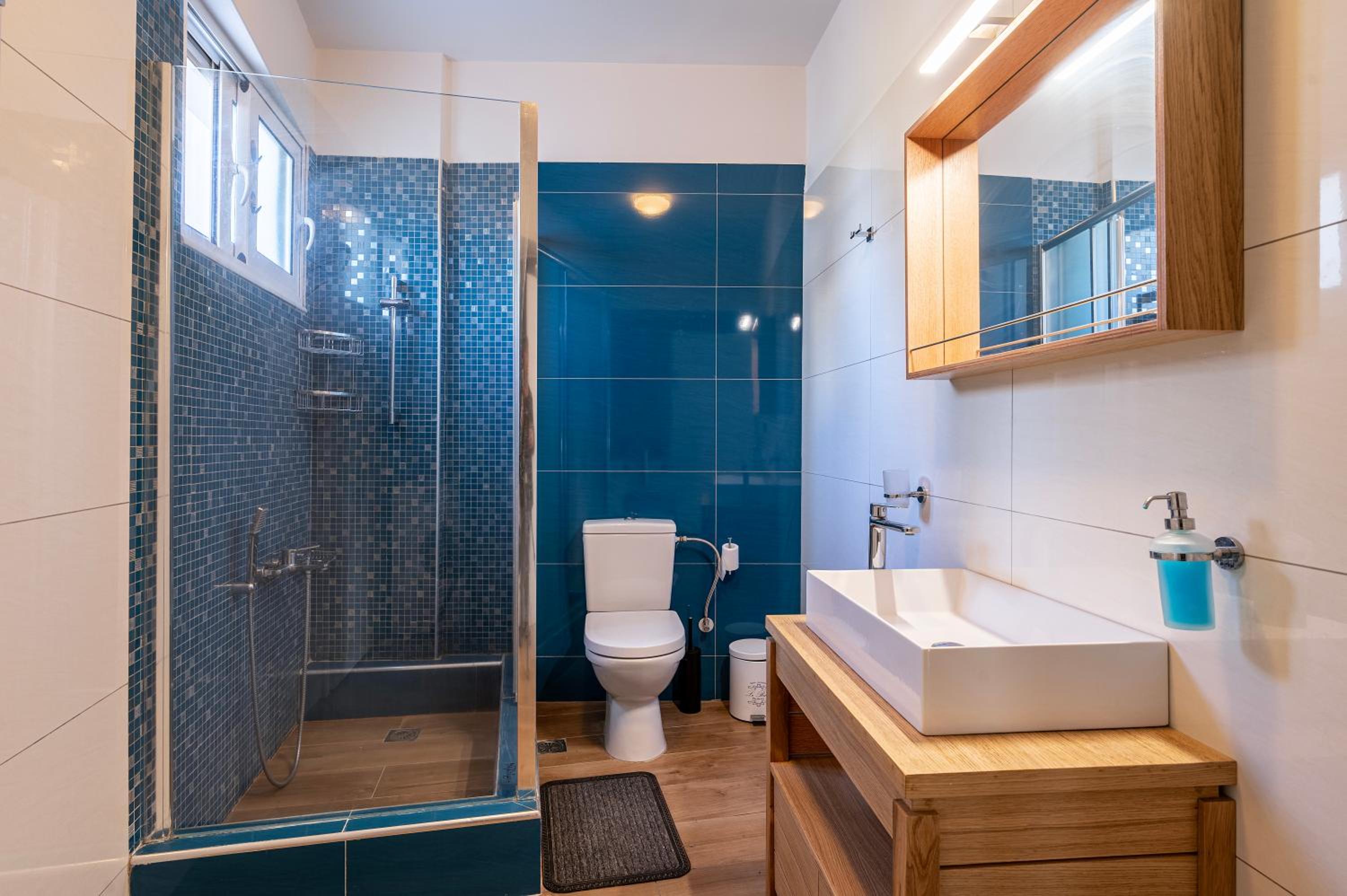 Eros Port & Beach Haven photo 5