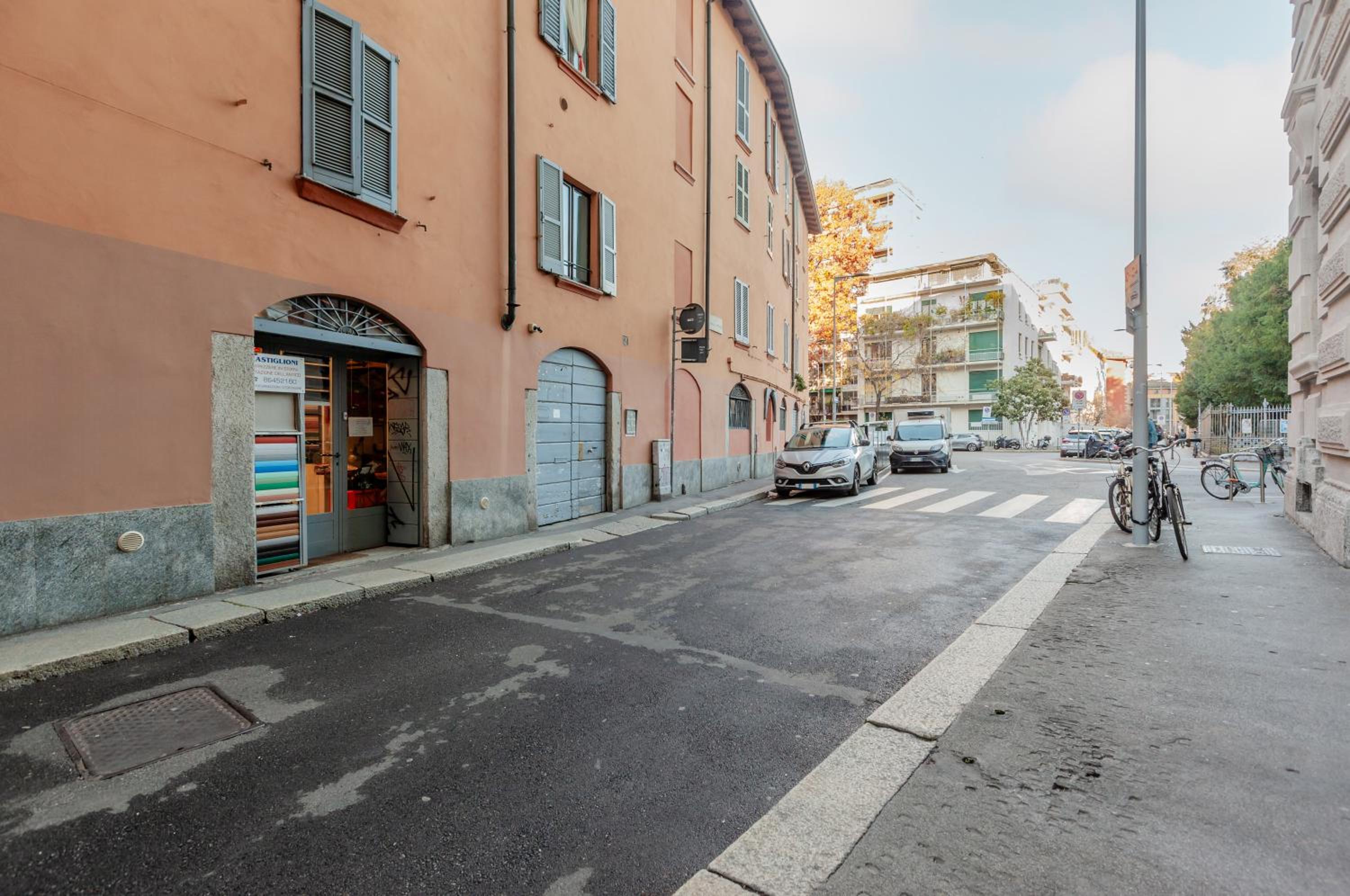 GuestHost - Sant Ambrogio Lovely Flat