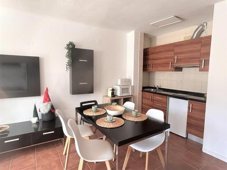 Little Rest Montblanc 6 pax personas wifi garaje Plaza Pradollano