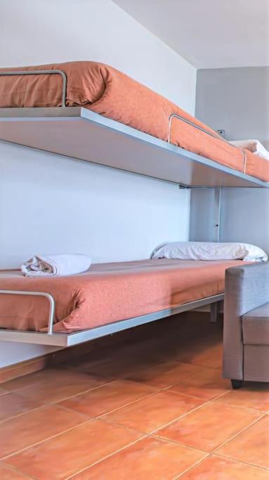 Little Rest Montblanc 6 pax personas wifi garaje Plaza Pradollano