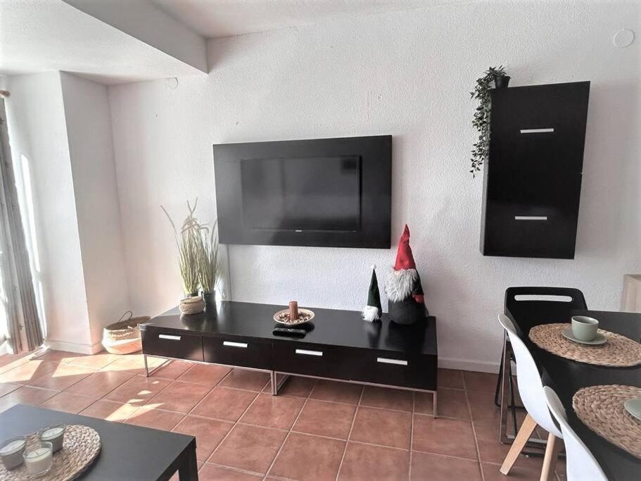 Little Rest Montblanc 6 pax personas wifi garaje Plaza Pradollano