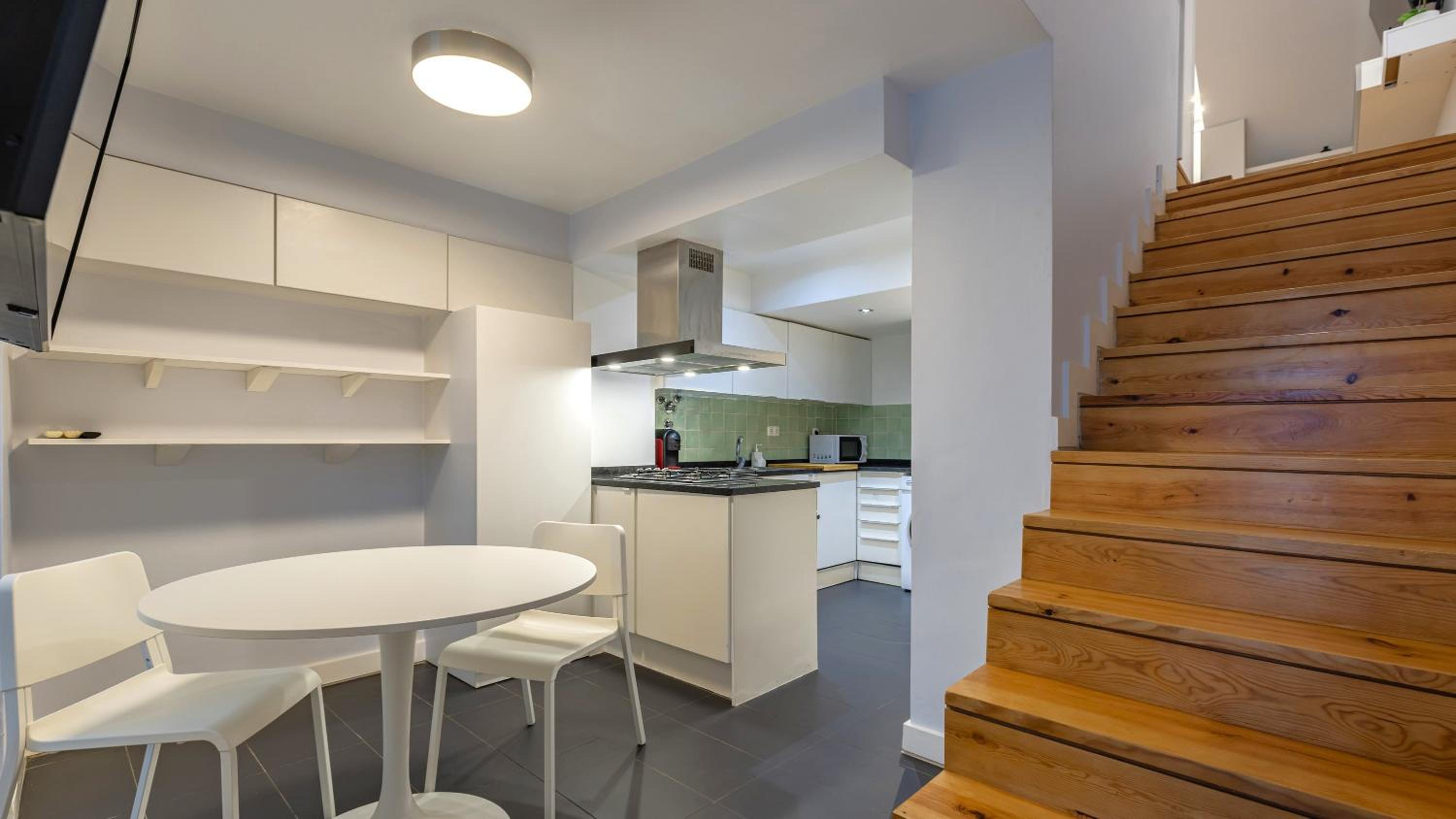Lisbon Fancy Duplex W/ Patio by LovelyStay view 3