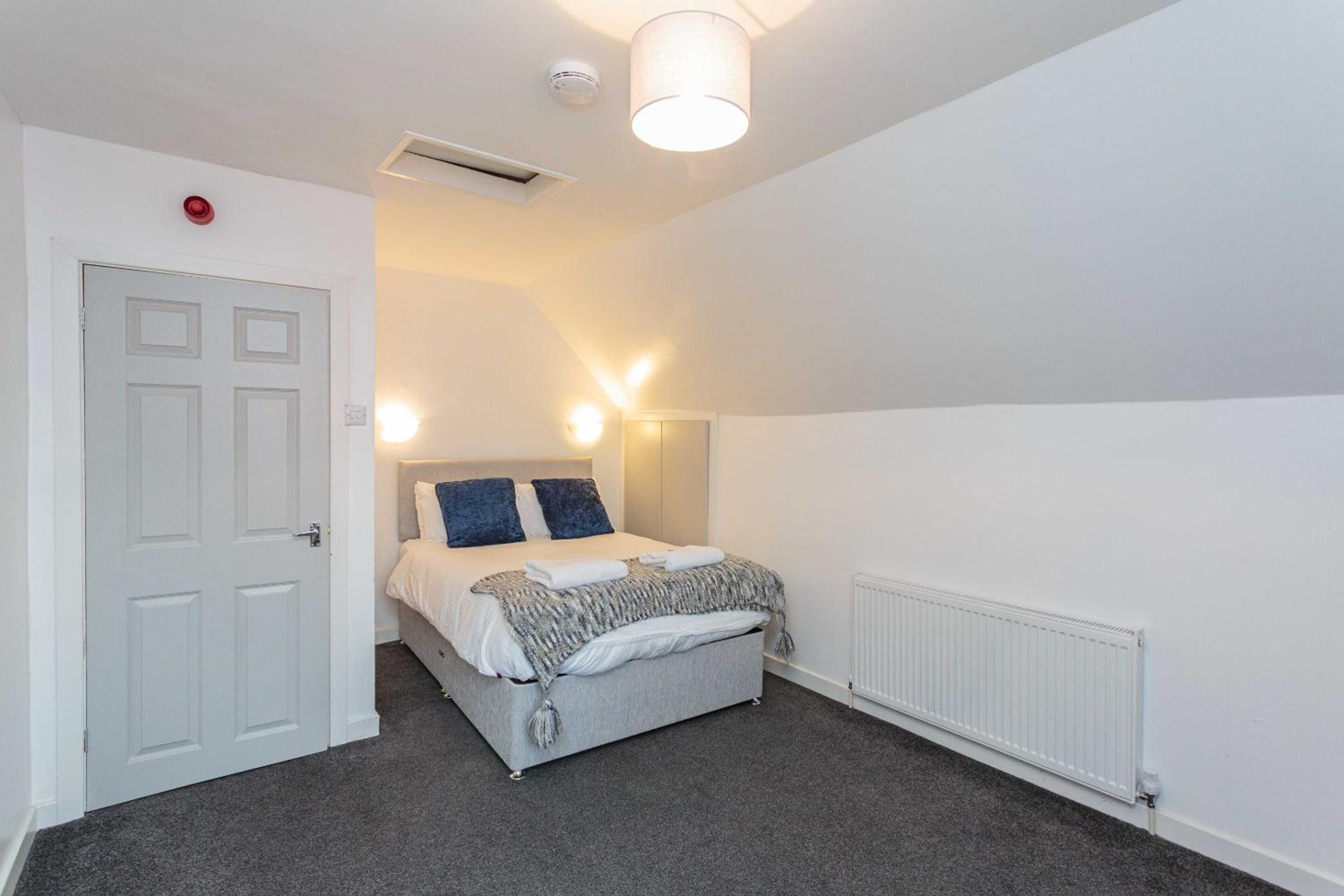Cherry Property - Blueberry Suite view 5