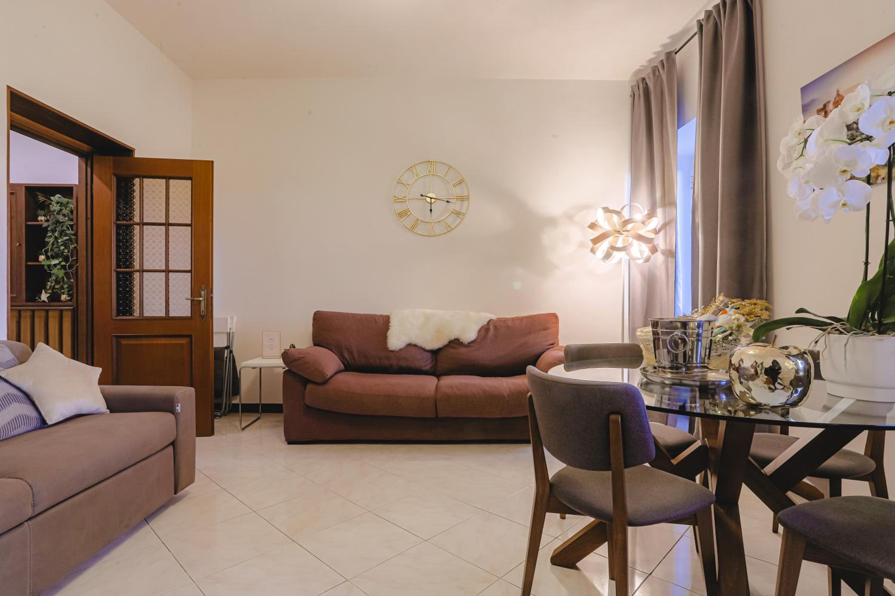 Stella Luxury House
