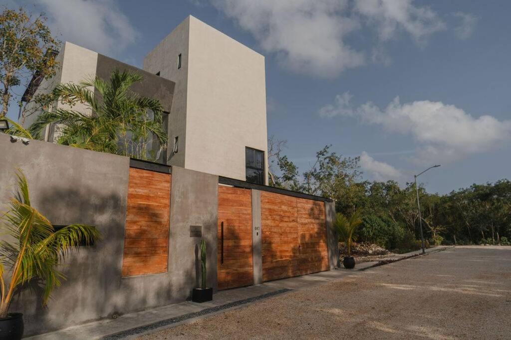 Villa Niburu 4 hab Exclusive House view 4