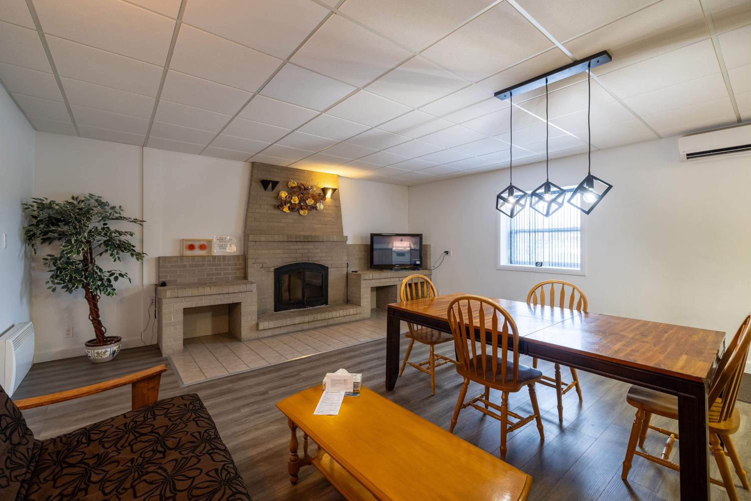 Motel Et Condo Chez Charley