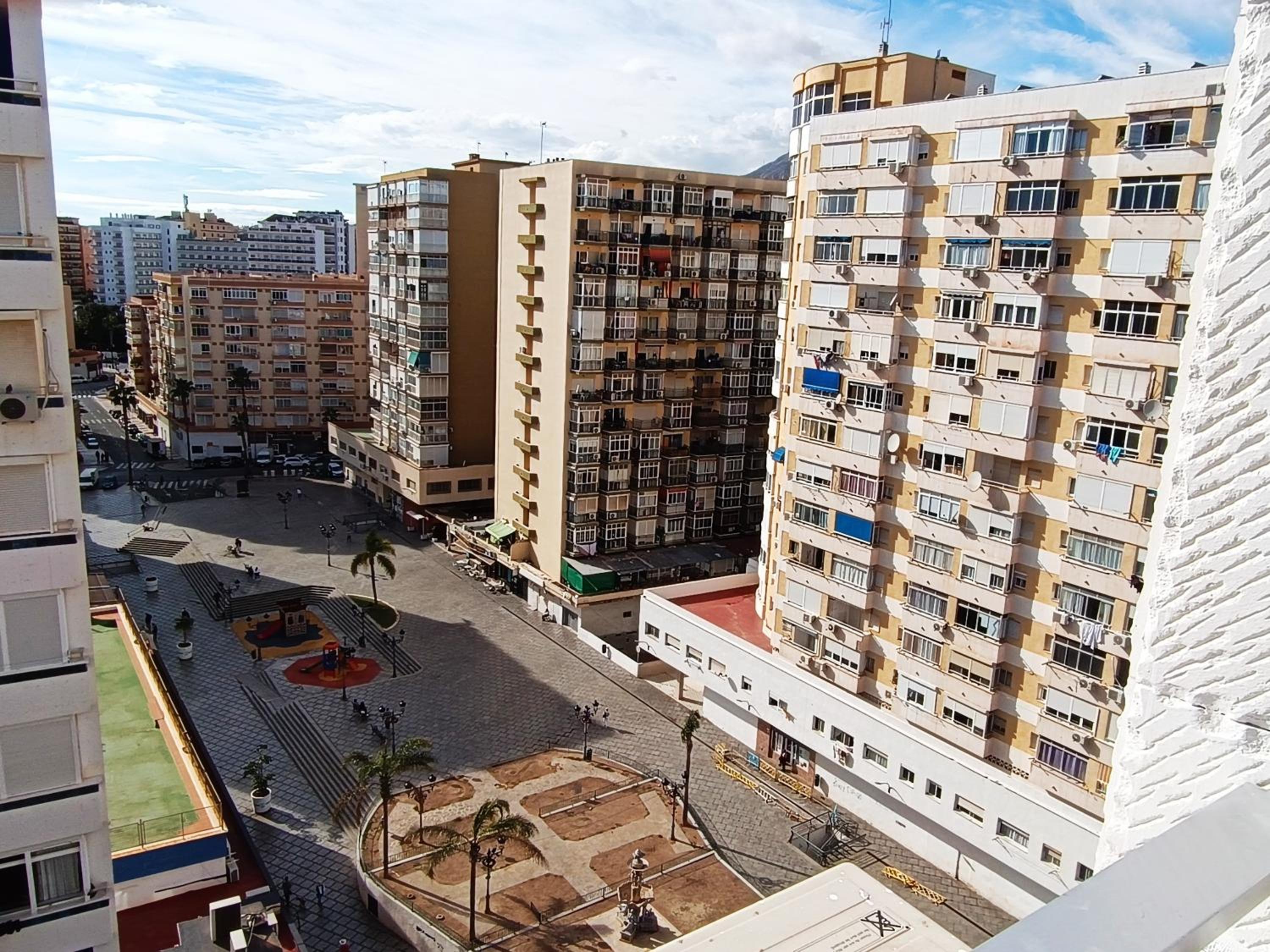 Aqua and Sol Studio - Hidromasaje WiFi Centro Torremolinos view 2