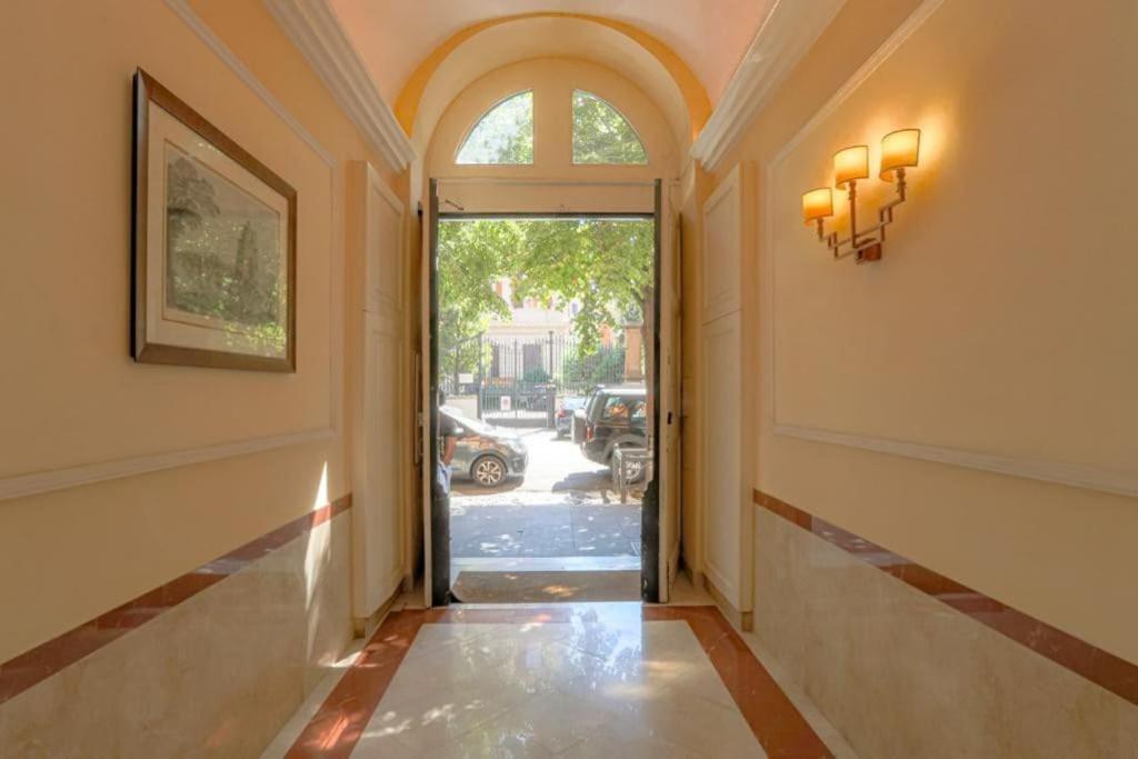 Stella Luxury House