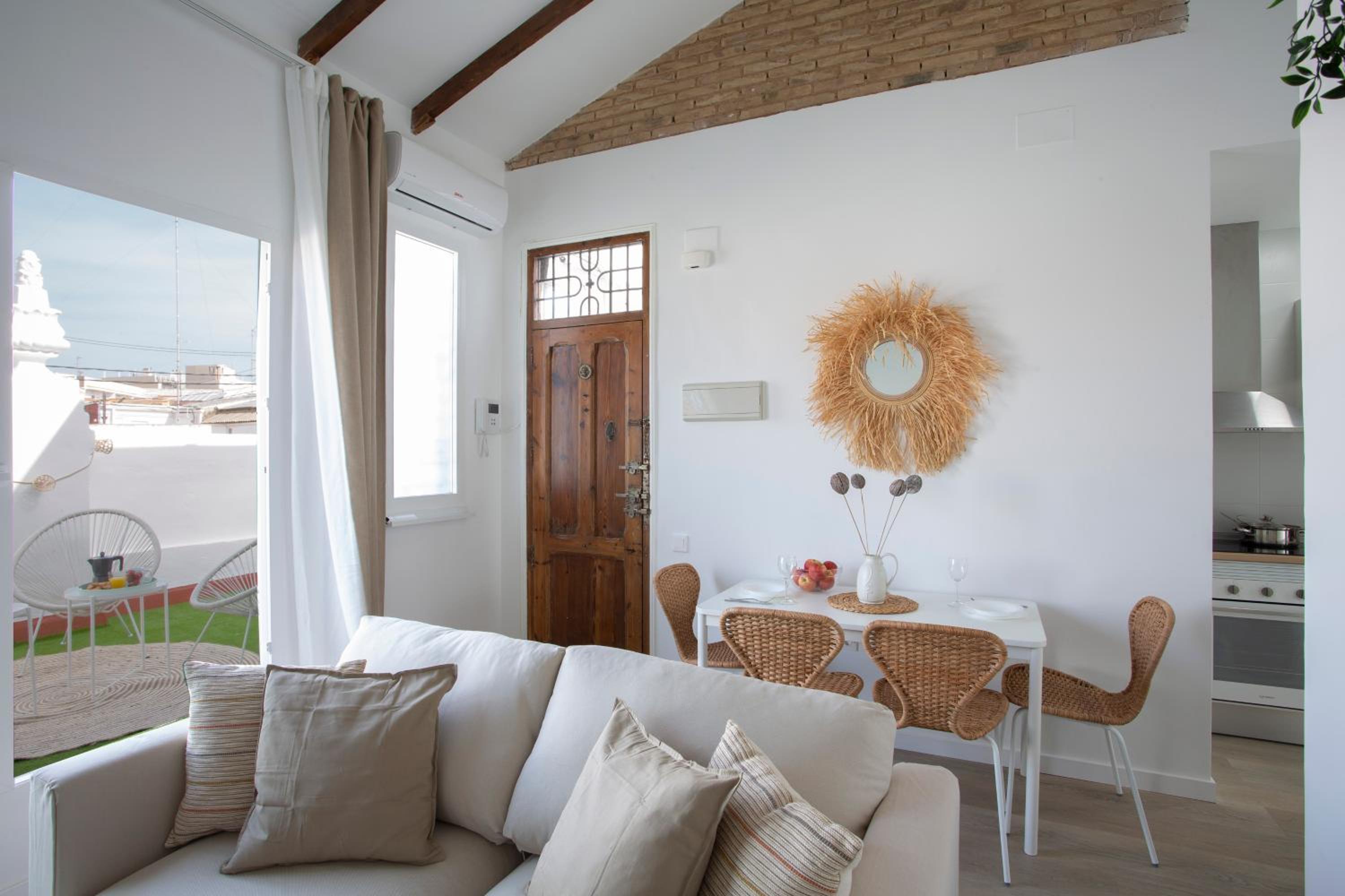 SingularStays Vivons