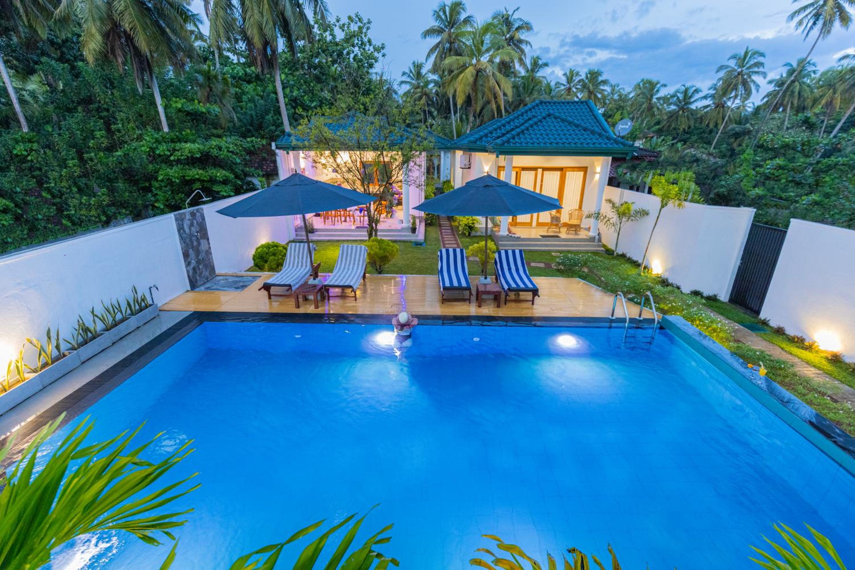 The Dahlia Residence