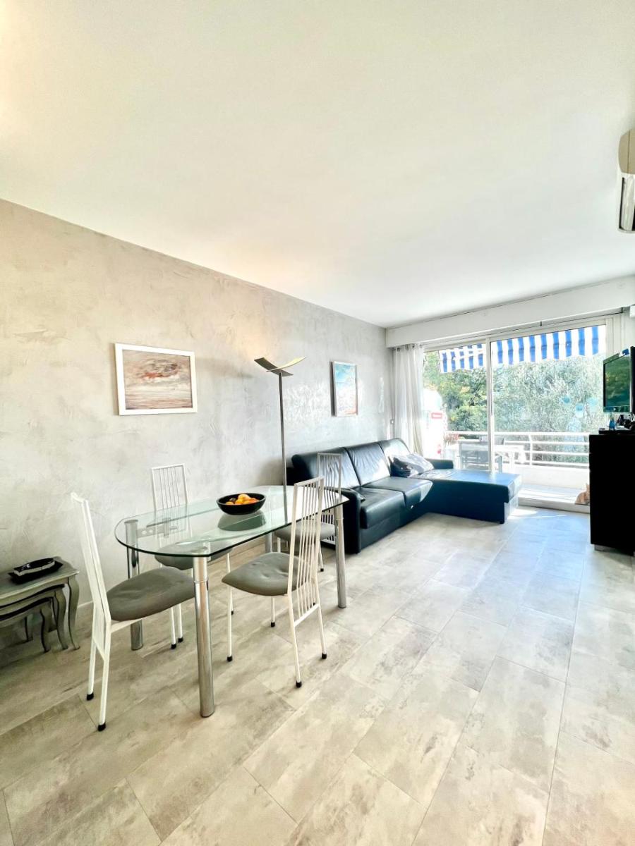 35m studio less than 10 min walk from the Croisette photo 4