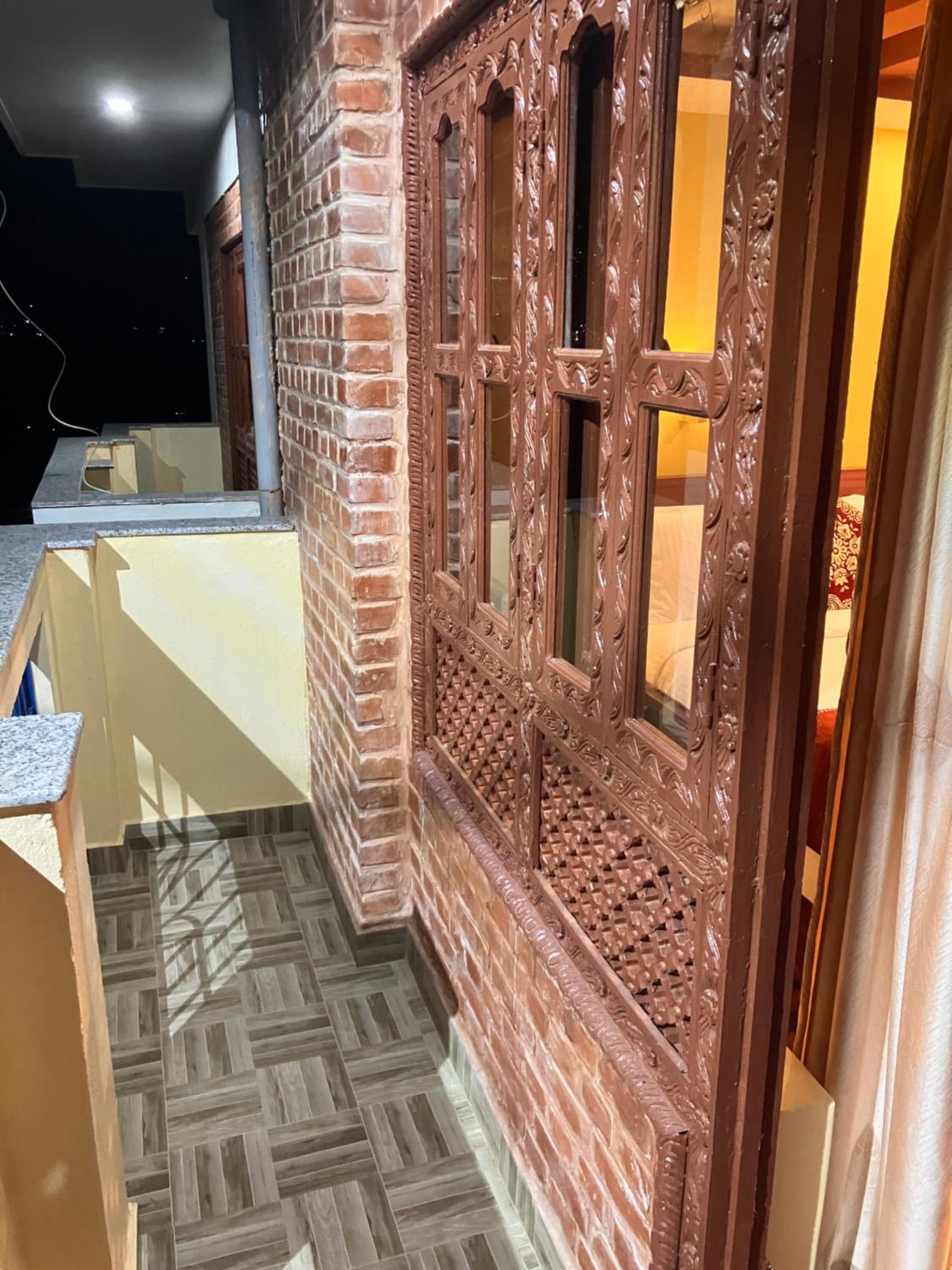 Photo 18