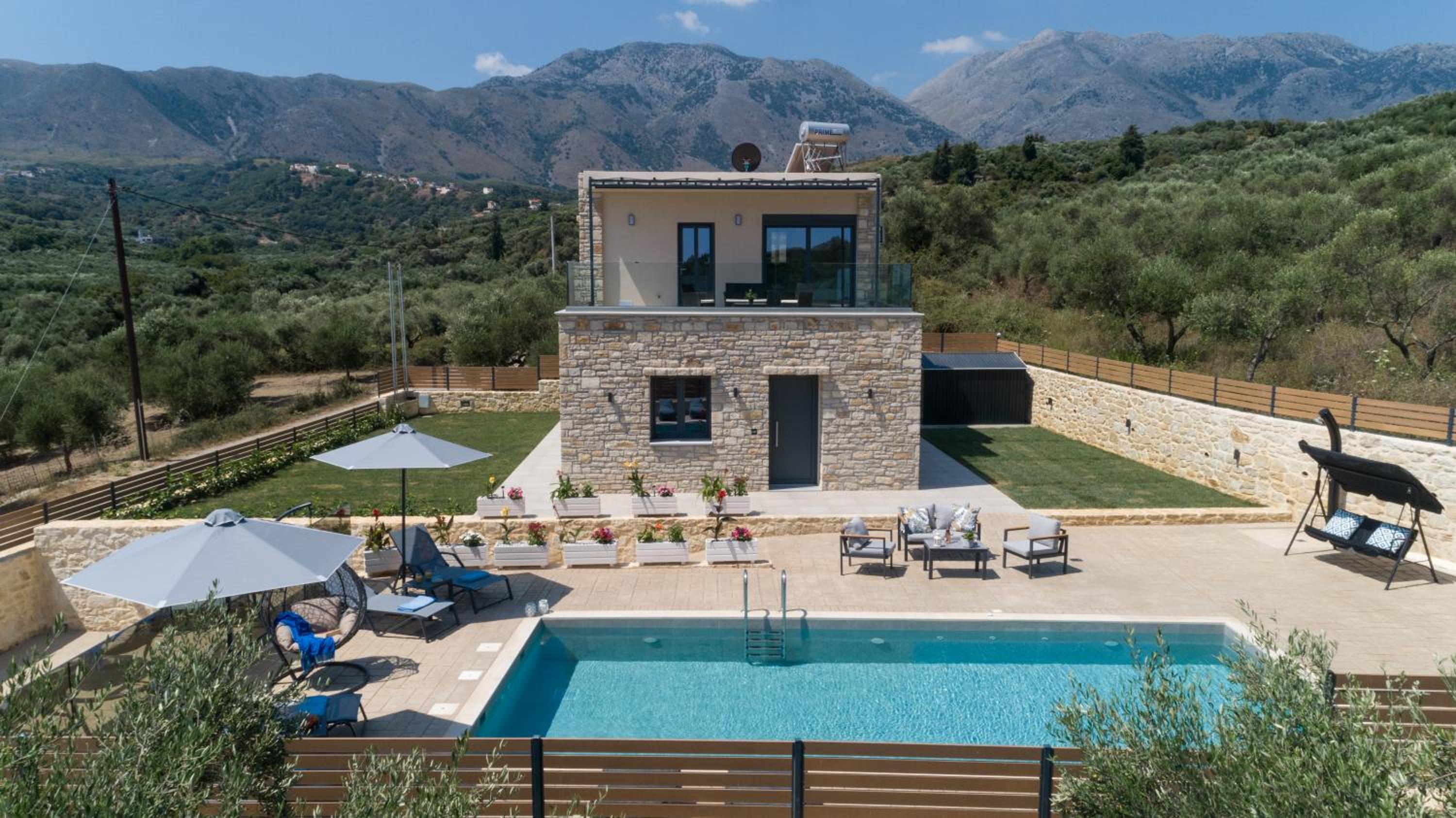 Sirena Villa
