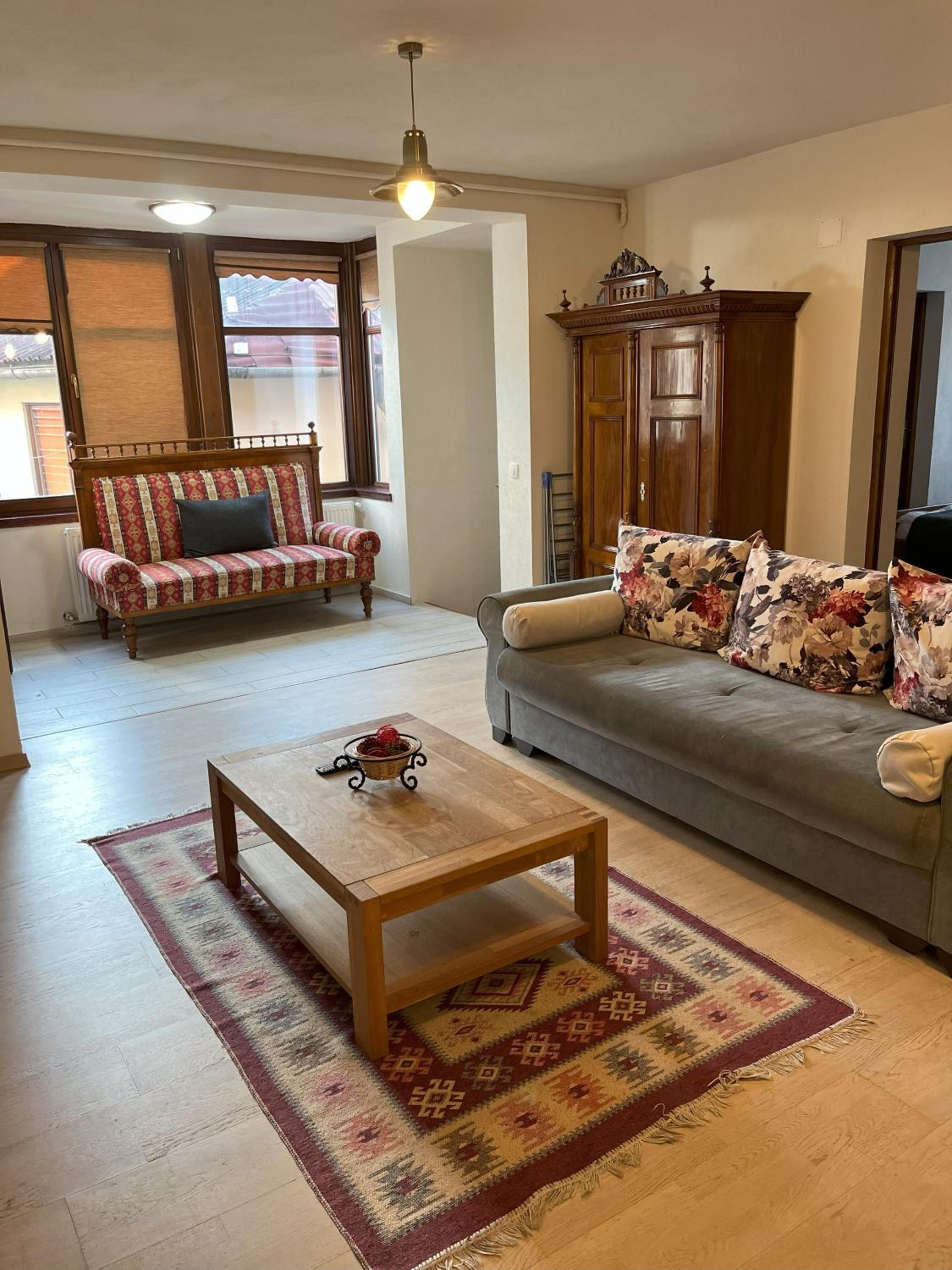 Cozy Apartment view 3
