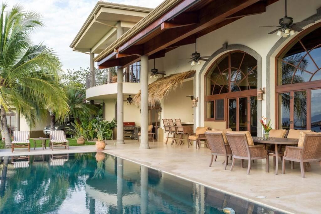 Casa Cinco Sinsontes 6BR Luxury Villa w View