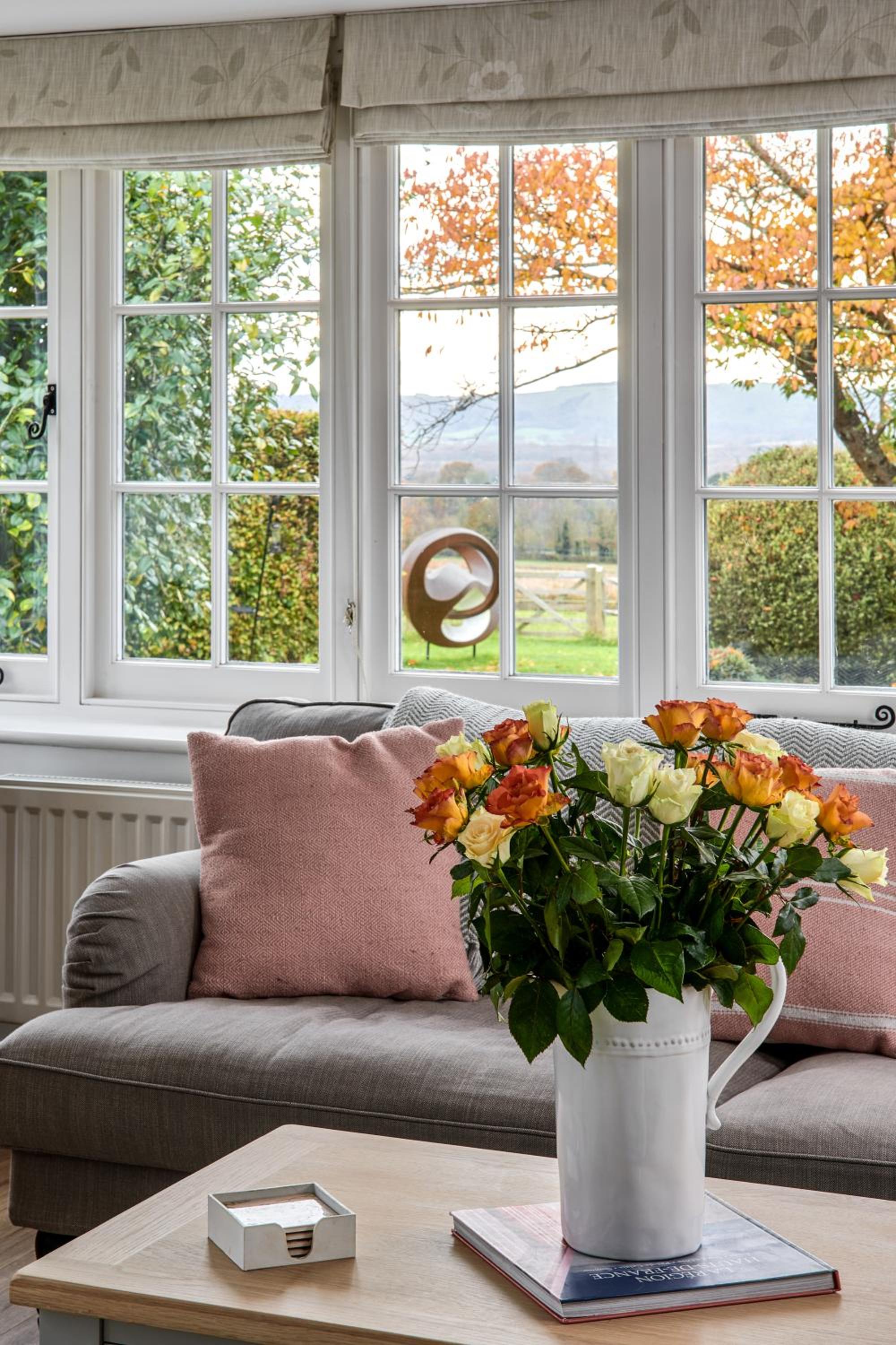 Garden flat near Goodwood with stunning views