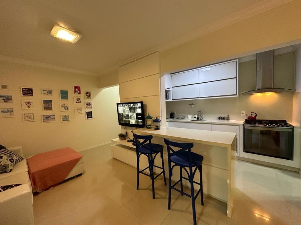 Excelente apartamento Balneário Camboriú