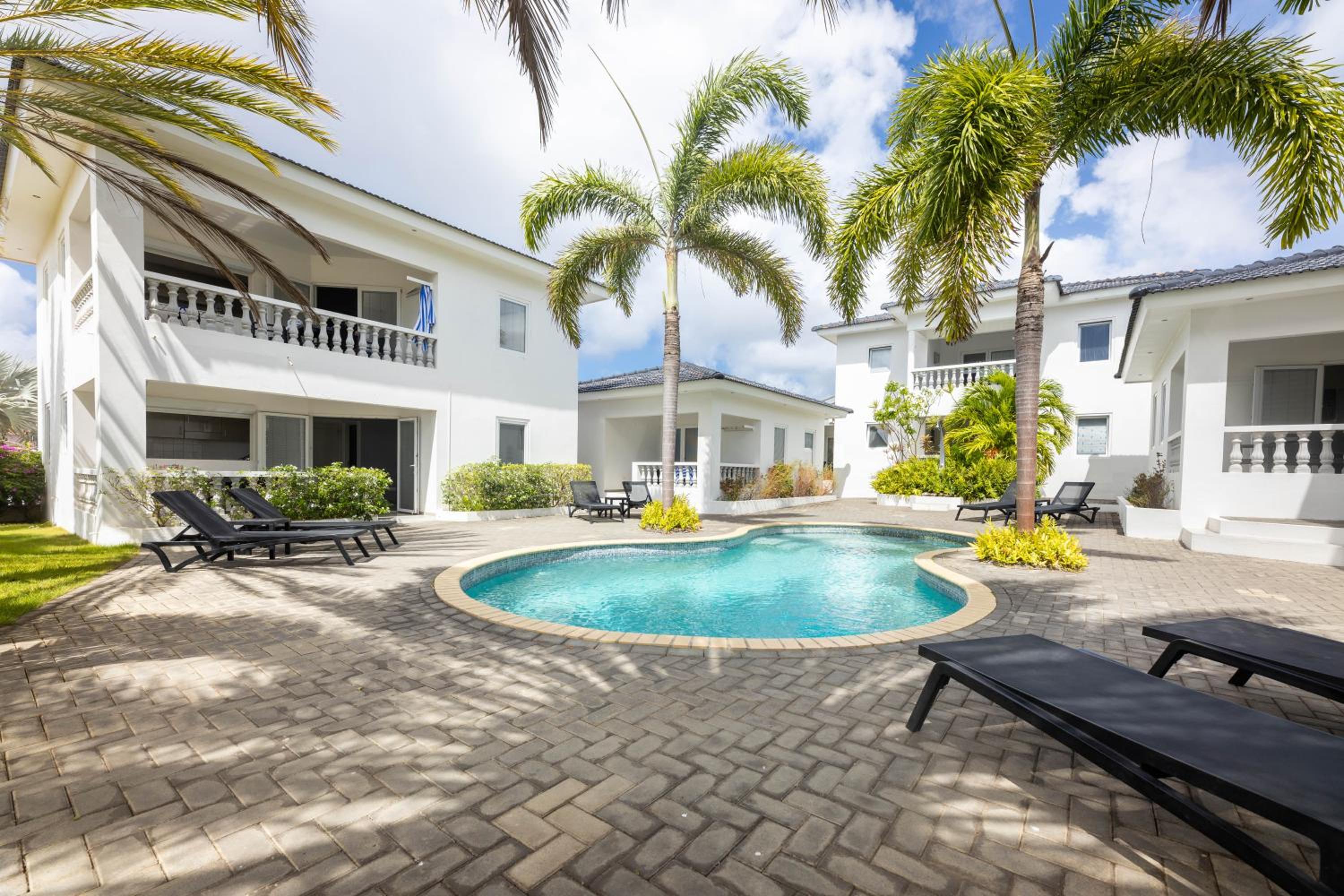 Palm Crest