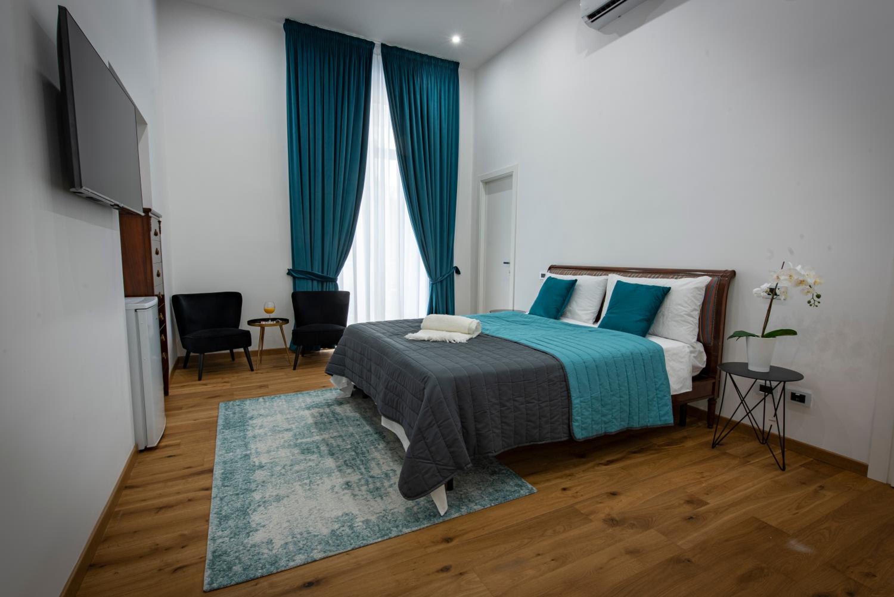 Downtown Napoli b&b - e si nun canto moro