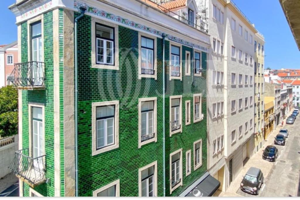 PEN-ARTS Modern & Stylish Apartment in Príncipe Real! Near Bairro Alto & City Center