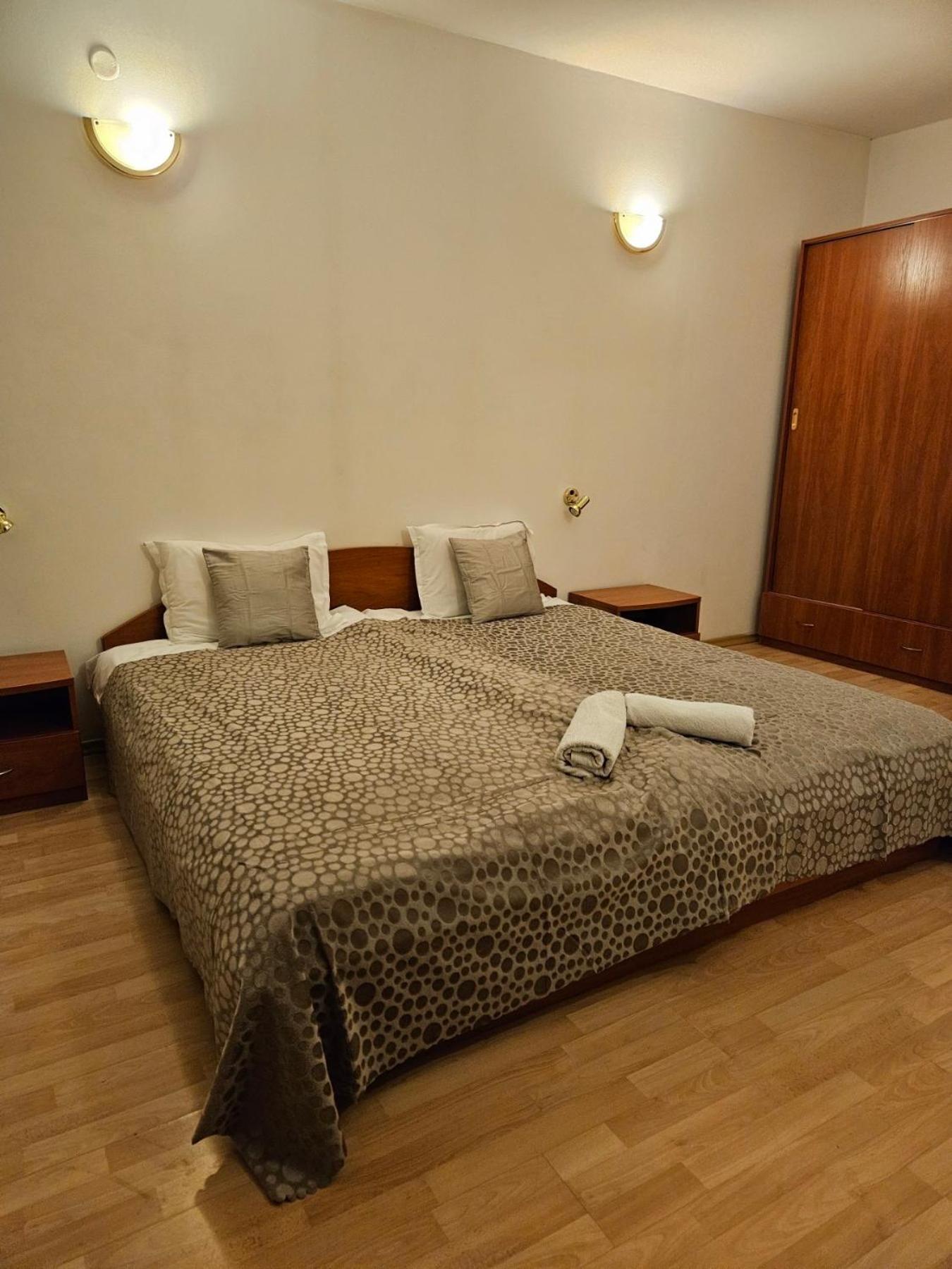 Guest House Karov - 2 Stars