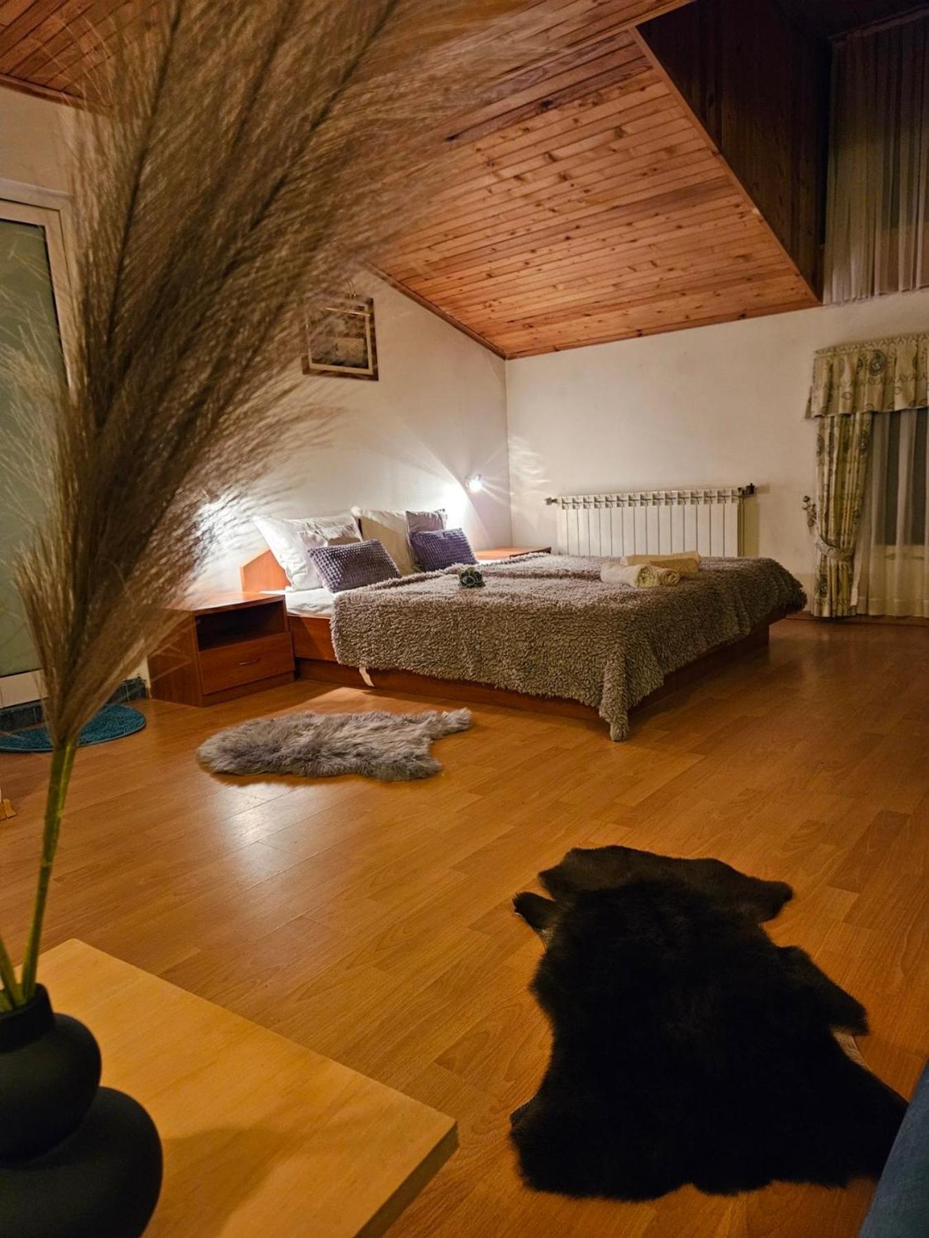 Guest House Karov - 2 Stars