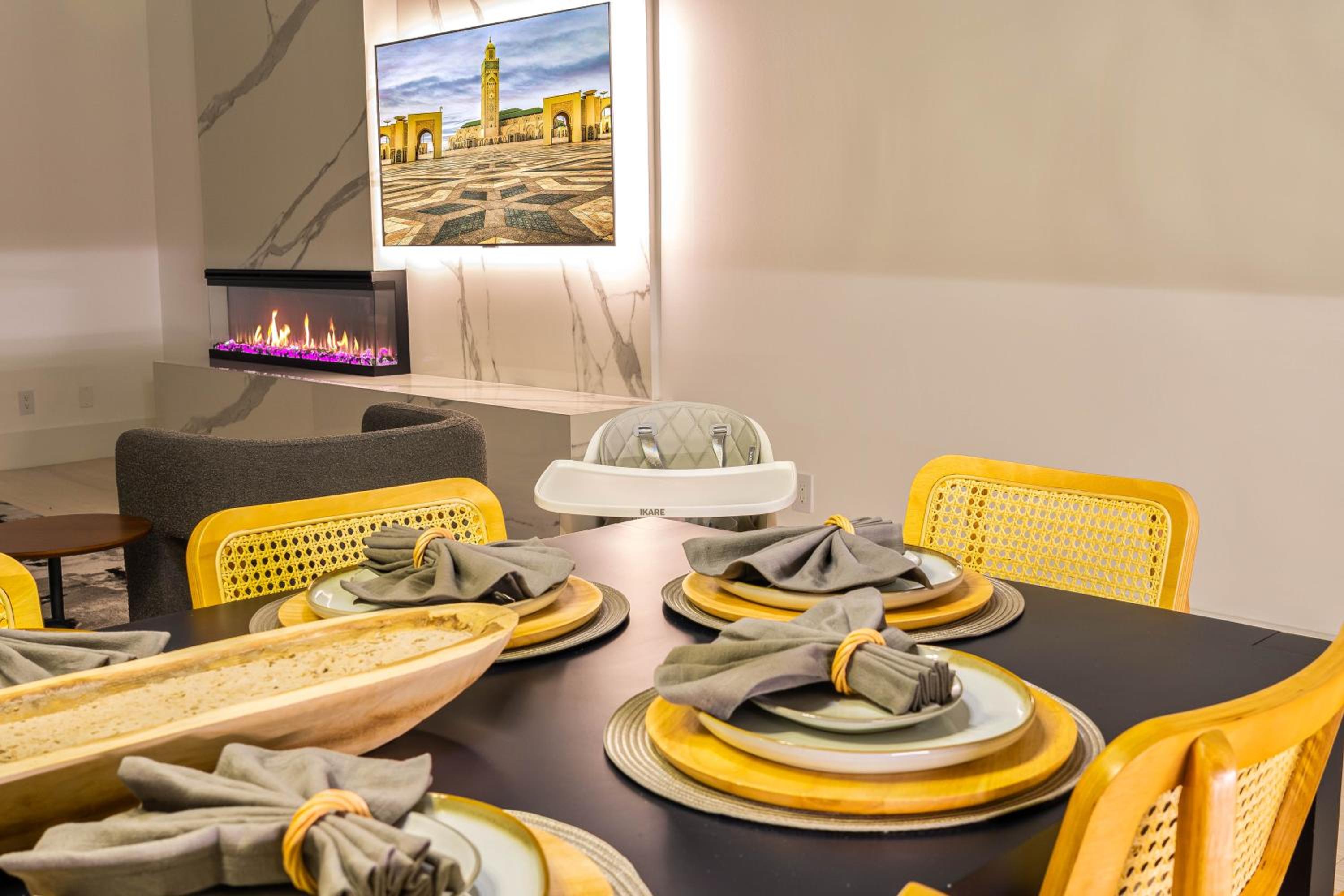 dining
