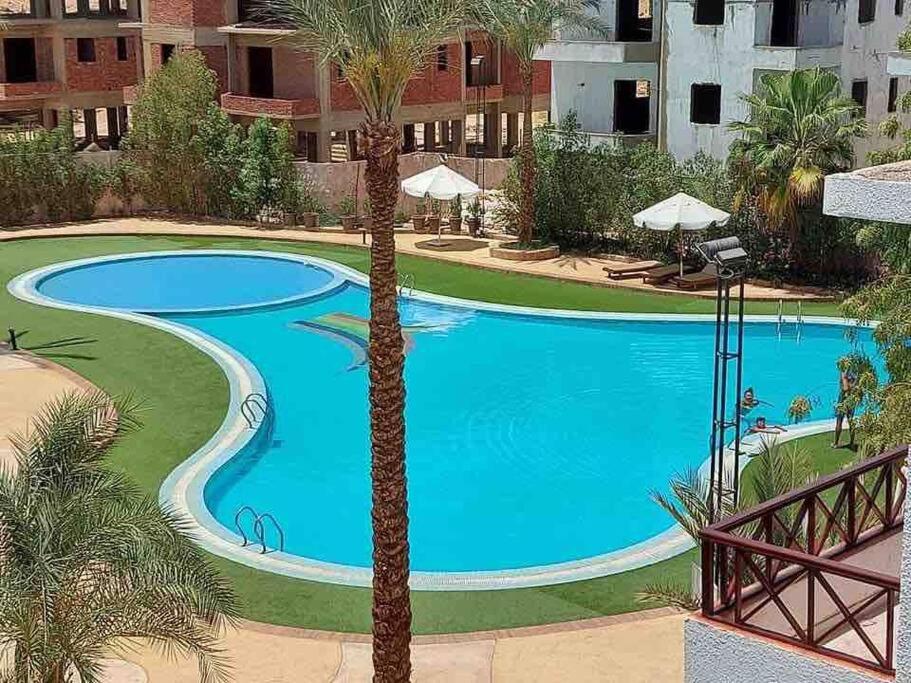 Rivera Resort Flat - Pool View & Free WiFi